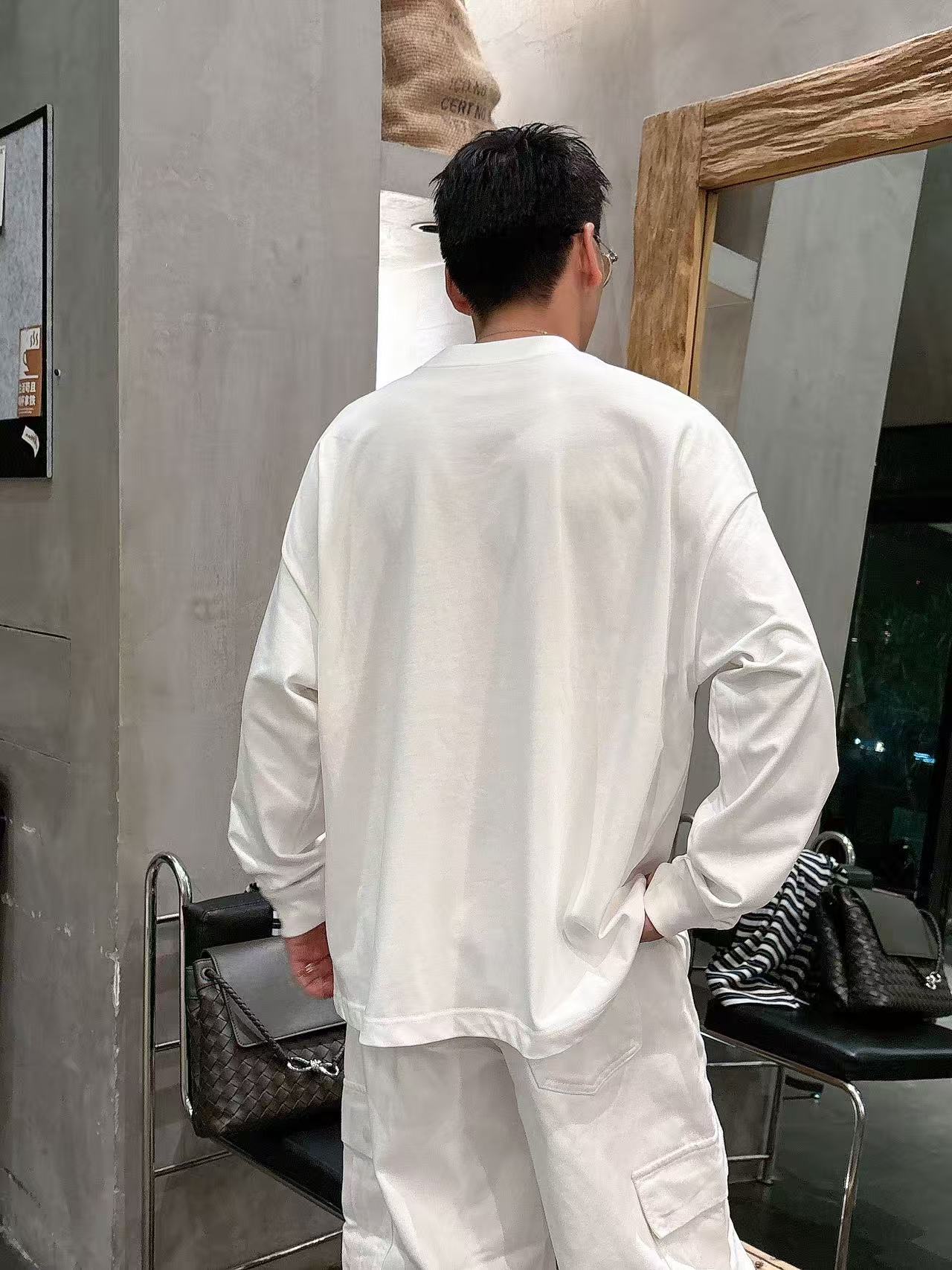 2025秋季新款 LV 手绘定制标休闲长袖 【over size宽松版型】 定制300g高支100%纯棉