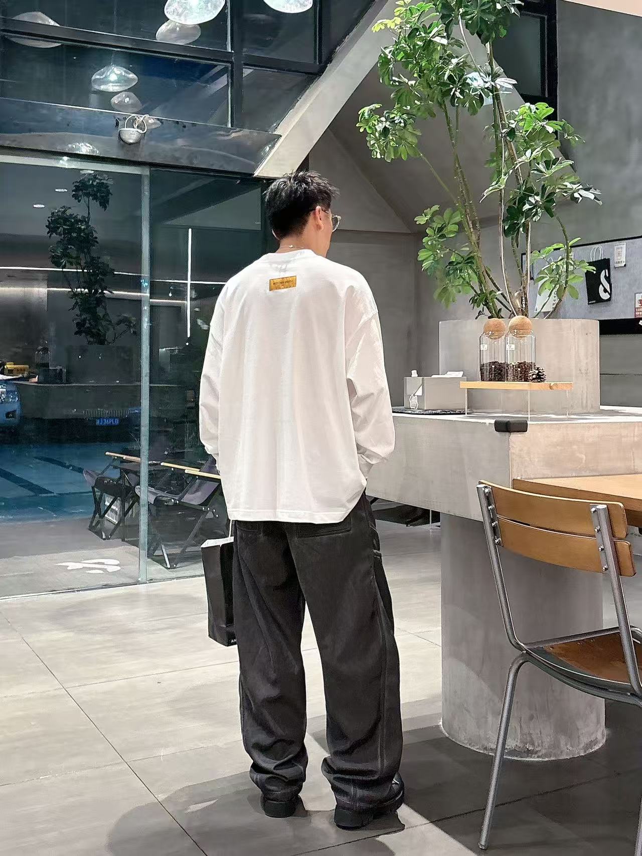 2025秋季新款 LV 手绘定制标休闲长袖 【over size宽松版型】 定制300g高支100%纯棉