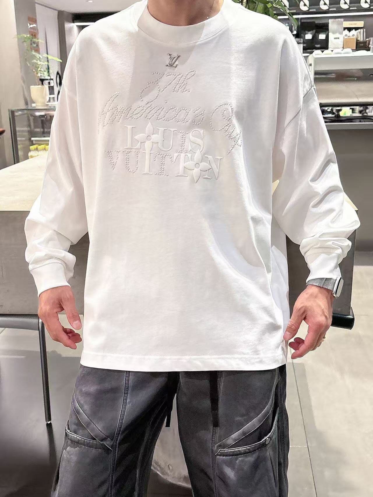 2025秋季新款 LV 手绘定制标休闲长袖 【over size宽松版型】 定制300g高支100%纯棉