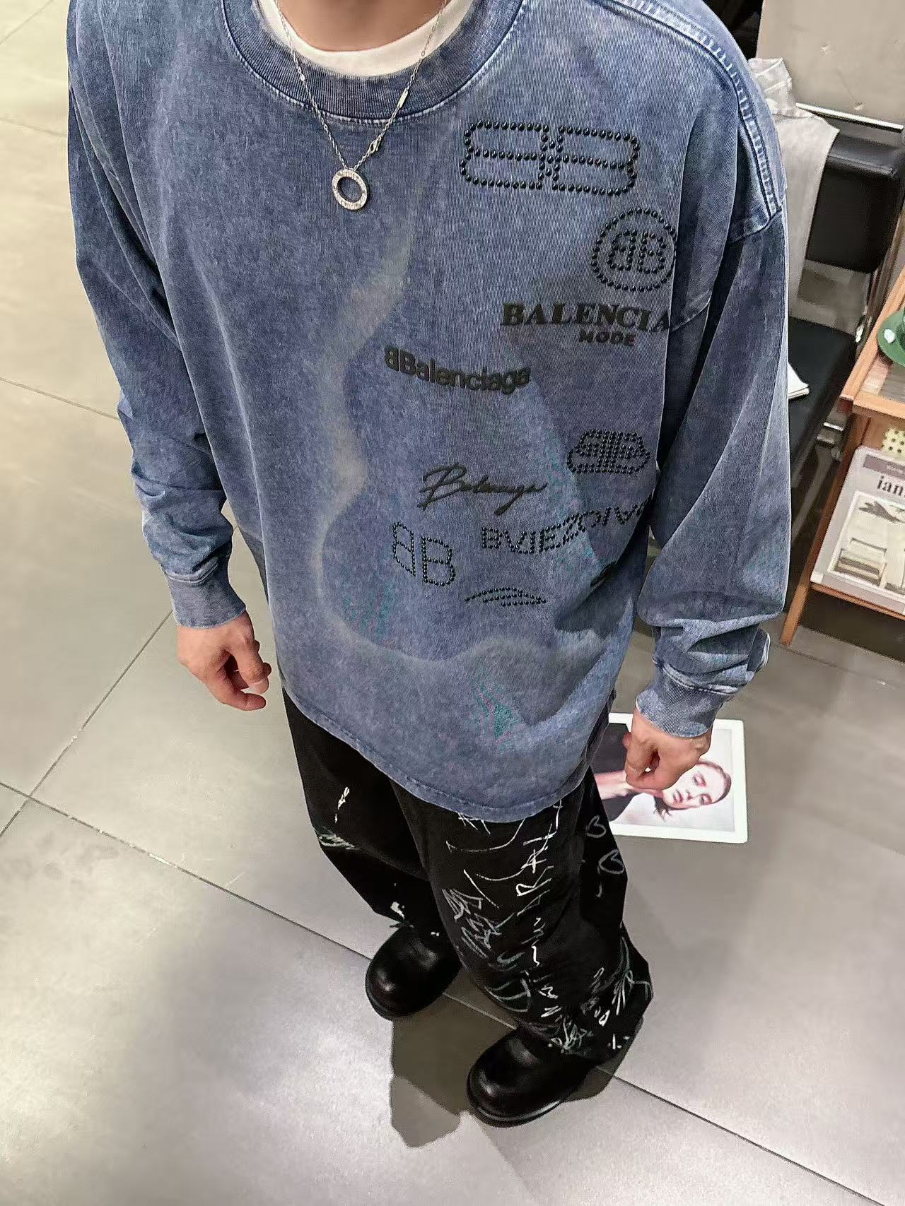 2025秋季新款 巴黎世家 手绘定制标休闲长袖 【over size宽松版型】 定制300g高支100%