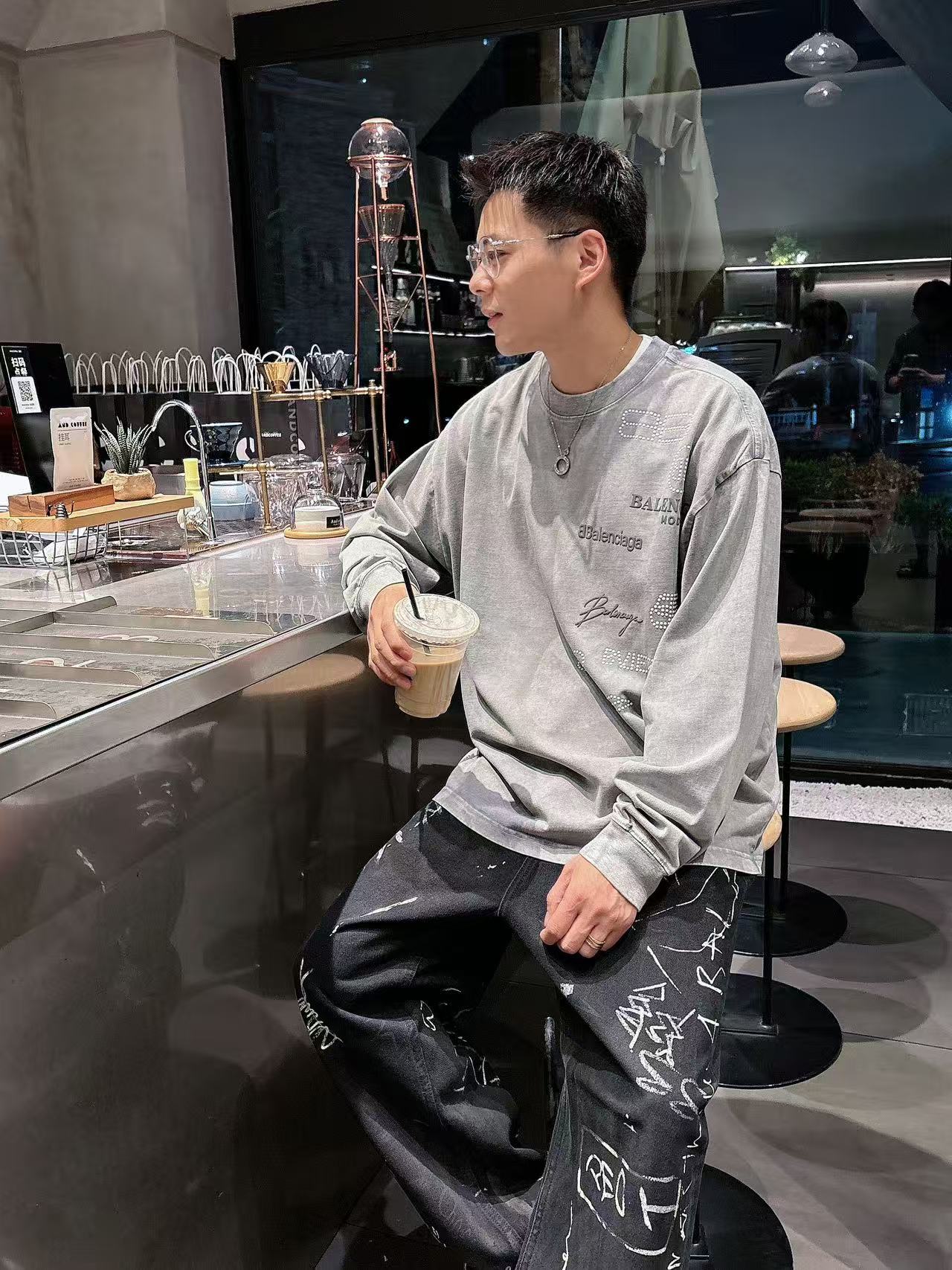 2025秋季新款 巴黎世家 手绘定制标休闲长袖 【over size宽松版型】 定制300g高支100%