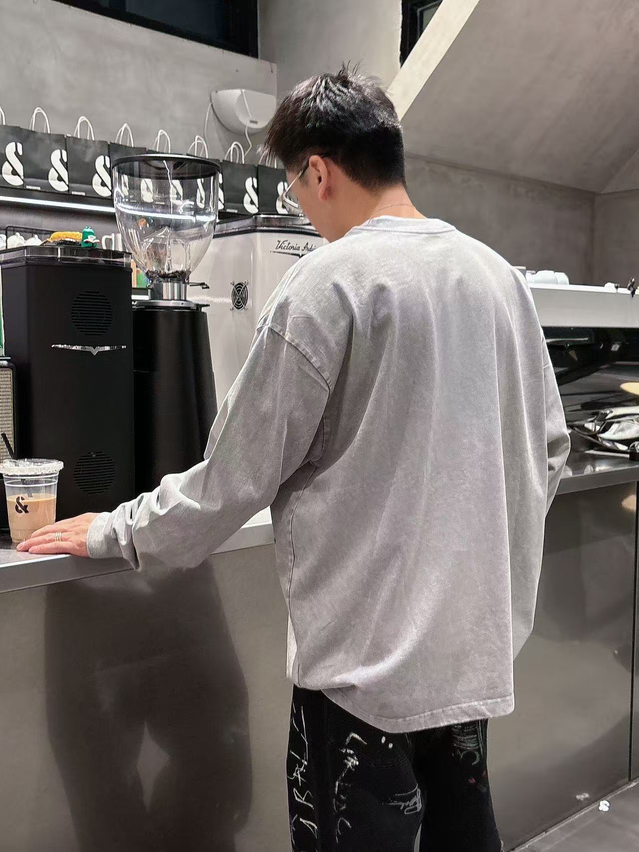 2025秋季新款 巴黎世家 手绘定制标休闲长袖 【over size宽松版型】 定制300g高支100%