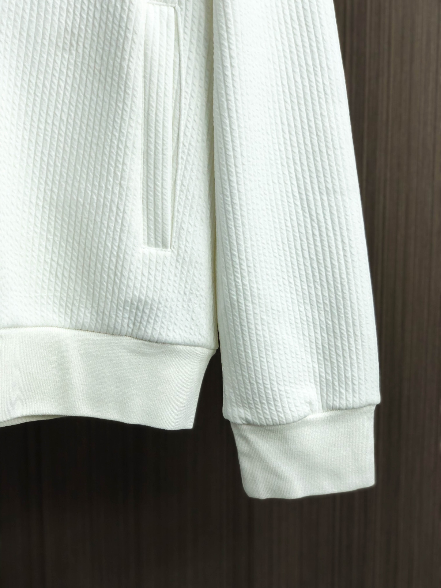 LV*（套装可分开）𝟐5𝐬s 秋冬新款 时尚休闲套装 品牌经典LOGO ，舒适度极好，手触感强烈。辨识度