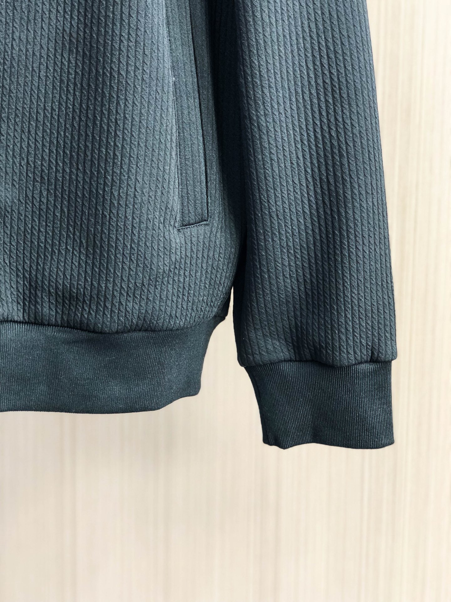 LV*（套装可分开）𝟐5𝐬s 秋冬新款 时尚休闲套装 品牌经典LOGO ，舒适度极好，手触感强烈。辨识度