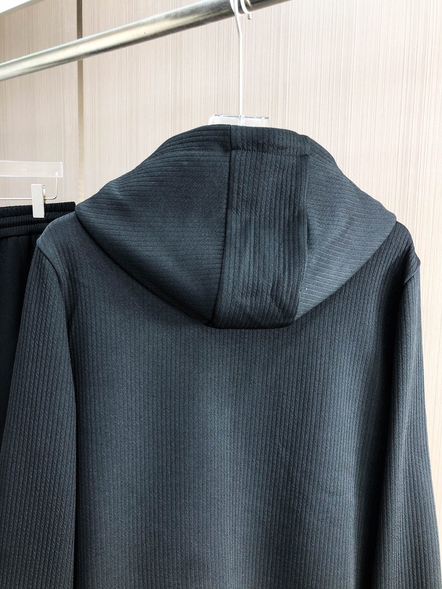 LV*（套装可分开）𝟐5𝐬s 秋冬新款 时尚休闲套装 品牌经典LOGO ，舒适度极好，手触感强烈。辨识度