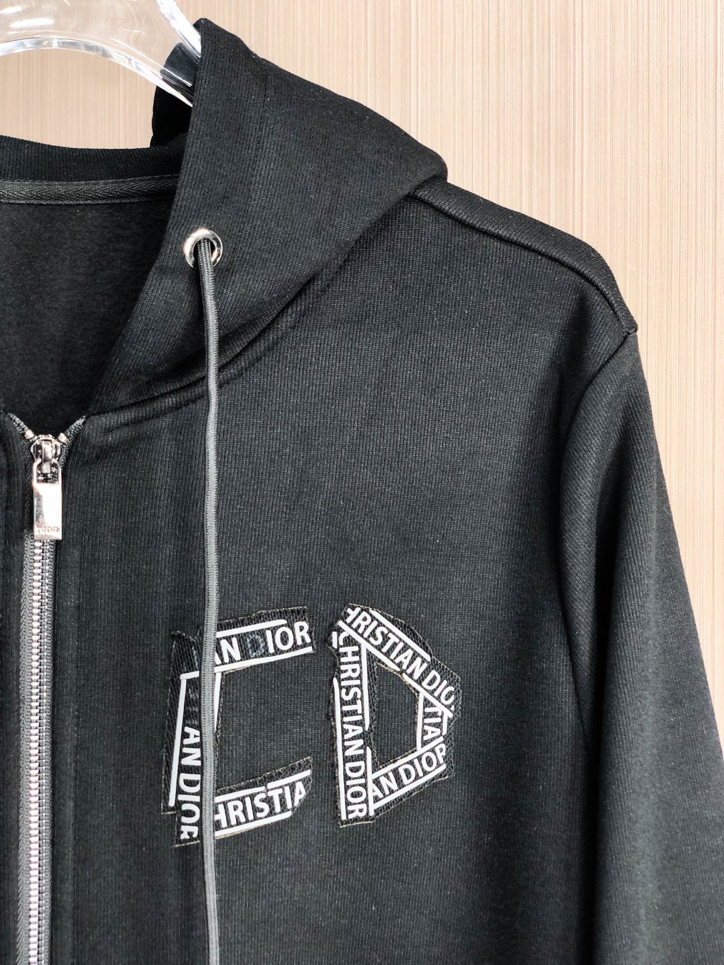 迪奥*（套装可分开）𝟐5𝐬s 秋冬新款 时尚休闲套装 品牌经典LOGO ，舒适度极好，手触感强烈。辨识度