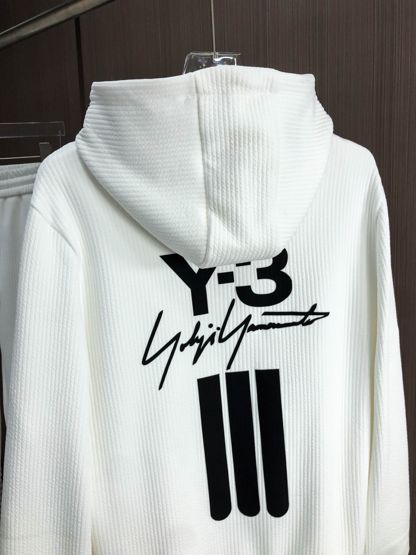 Y-3*（套装可分开）𝟐5𝐬s 秋冬新款 时尚休闲套装 品牌经典LOGO ，舒适度极好，手触感强烈。辨识