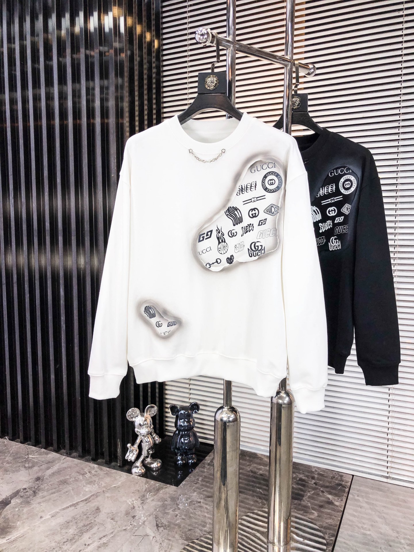 古驰 25秋冬系列卫衣400克毛圈面料 经典印花工艺 手感舒适 百搭休闲卫衣 码数：S-4XL颜色：黑 