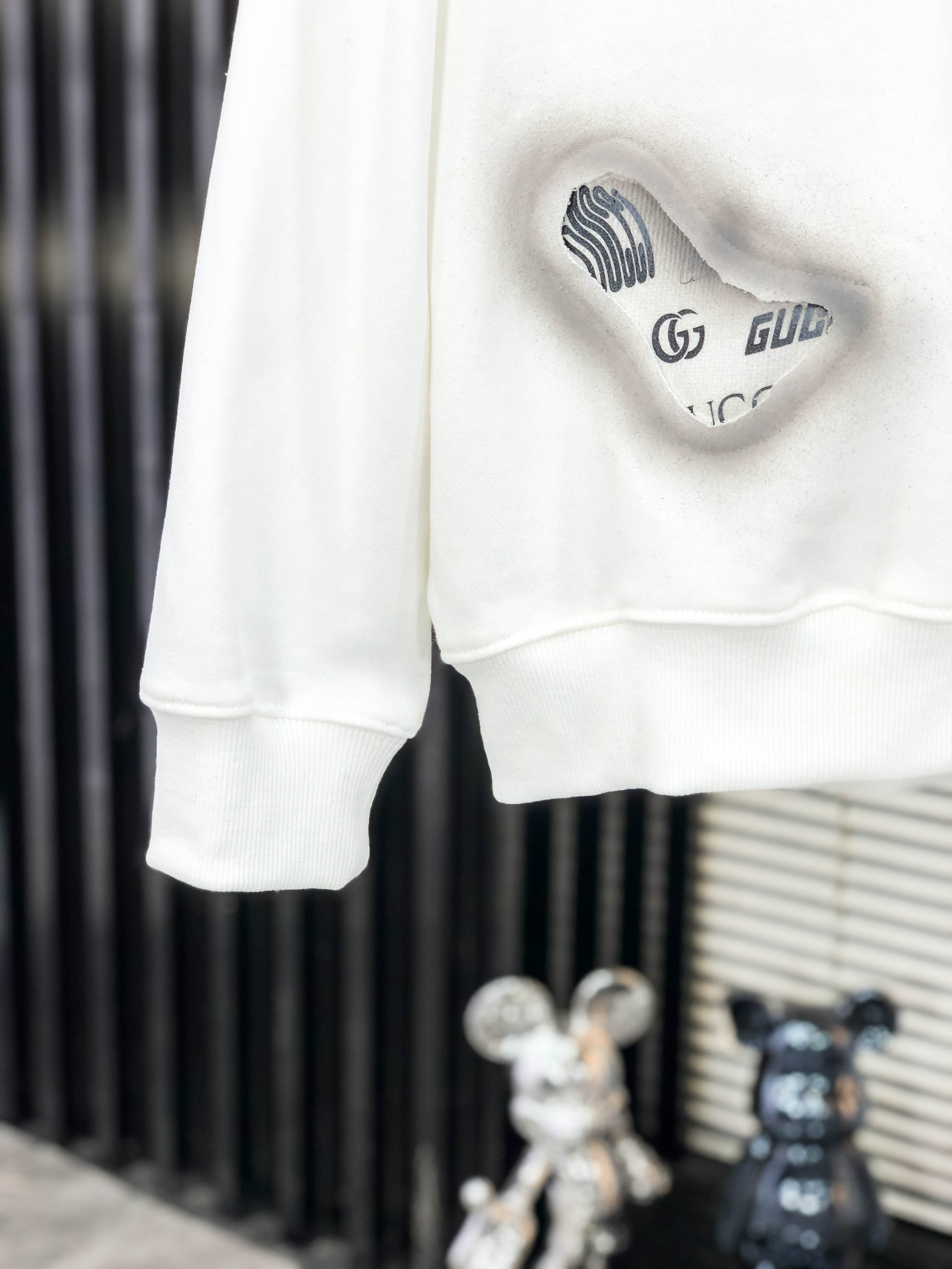 古驰 25秋冬系列卫衣400克毛圈面料 经典印花工艺 手感舒适 百搭休闲卫衣 码数：S-4XL颜色：黑 