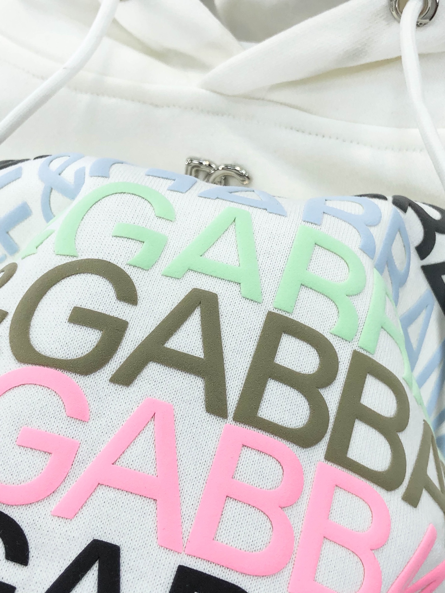 DG 25秋冬系列卫衣400克毛圈面料 经典发泡印花工艺 手感舒适 百搭休闲带帽卫衣 码数：S-4XL颜