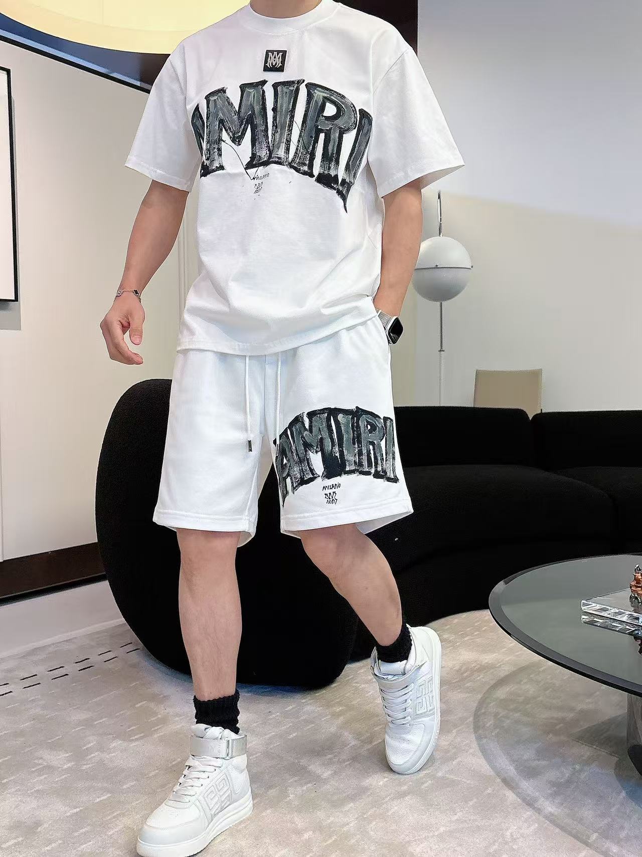 AMIRI * 𝟐6𝐬s 春夏 短袖套装 （可分开） 微宽松版型 品牌经典LOGO 工艺精致 100%纯