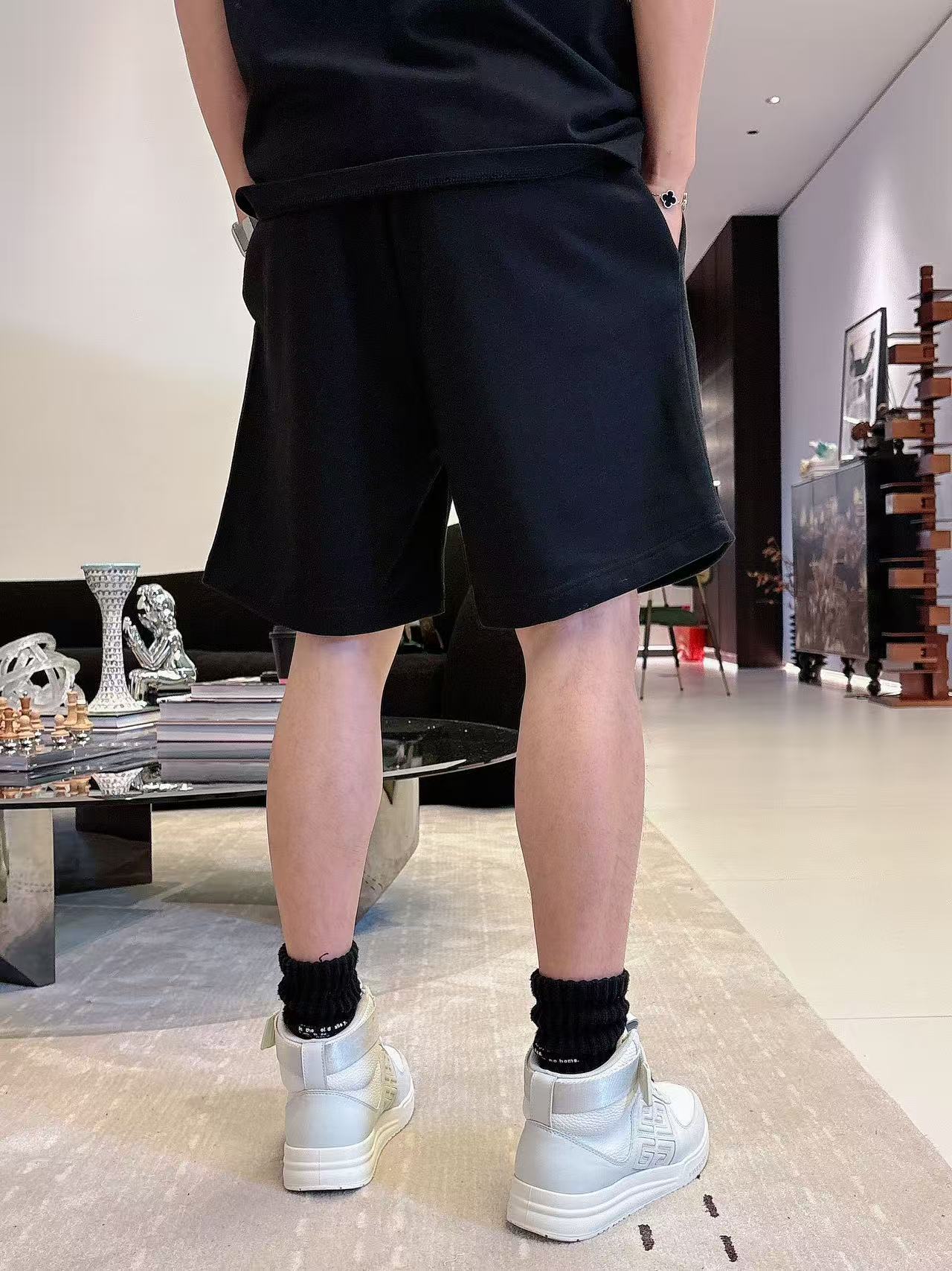 AMIRI * 𝟐6𝐬s 春夏 短袖套装 （可分开） 微宽松版型 品牌经典LOGO 工艺精致 100%纯