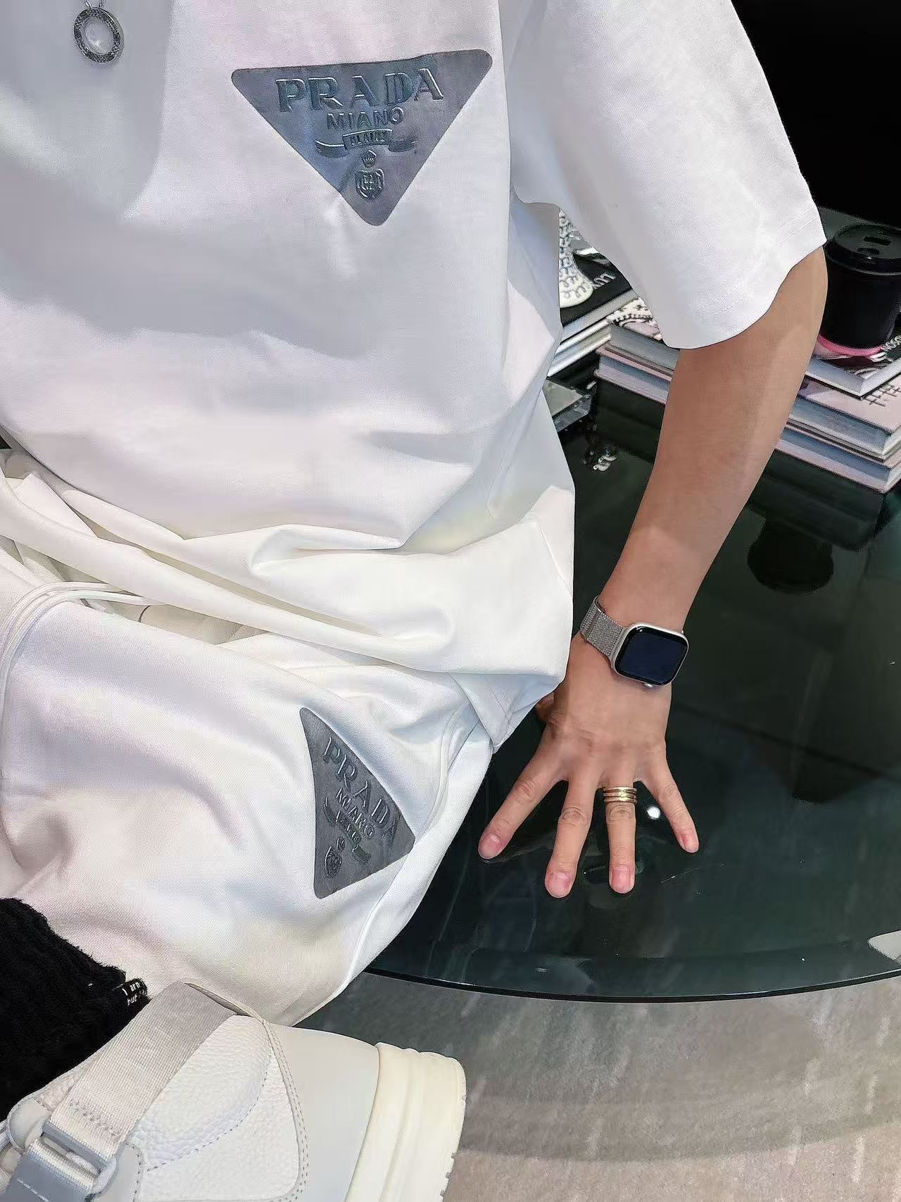 普拉达 * 𝟐6𝐬s 春夏 短袖套装 （可分开） 微宽松版型 品牌经典LOGO 工艺精致 100%纯棉 