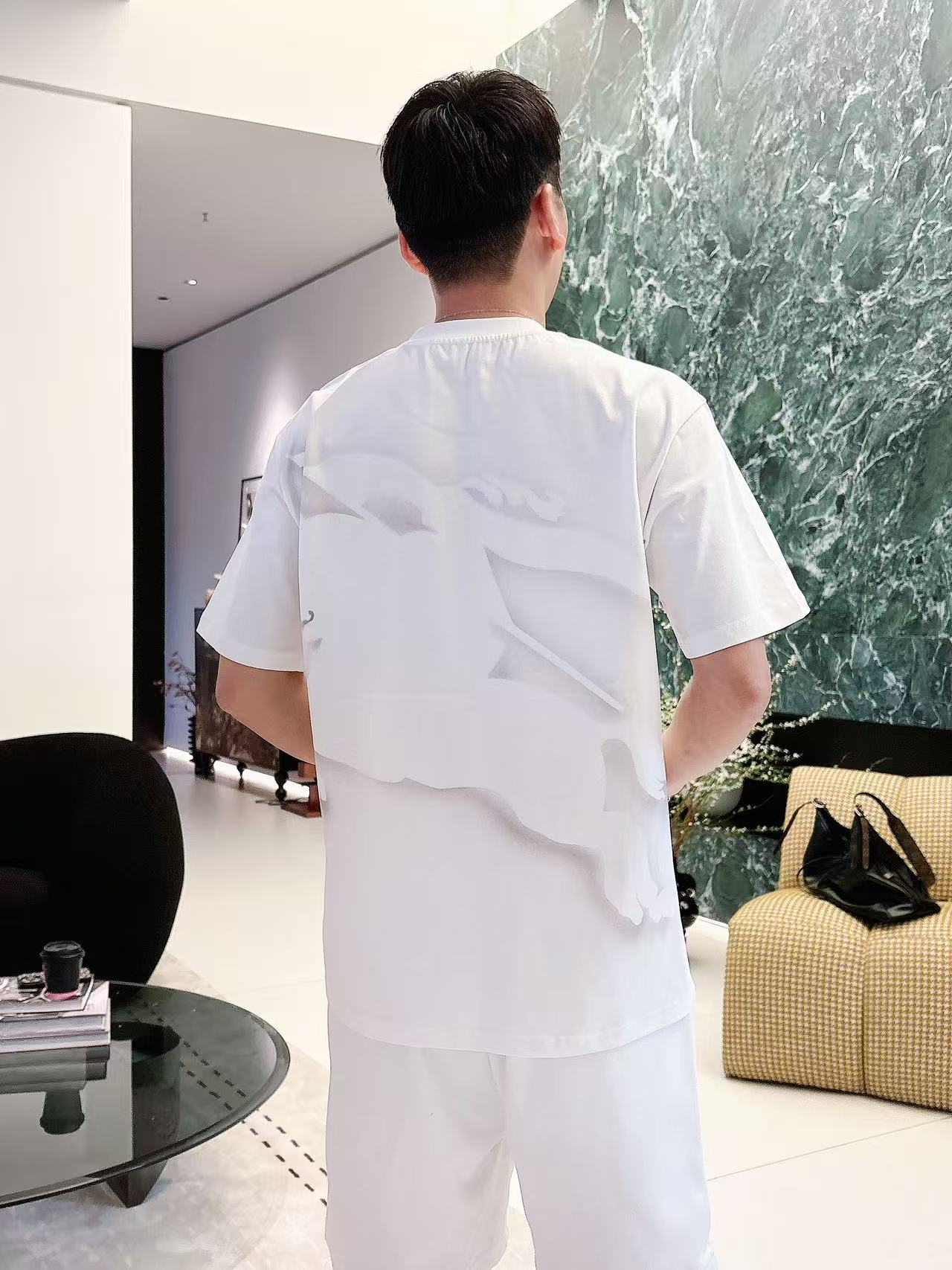 巴宝莉 * 𝟐6𝐬s 春夏 短袖套装 （可分开） 微宽松版型 品牌经典LOGO 工艺精致 100%纯棉 
