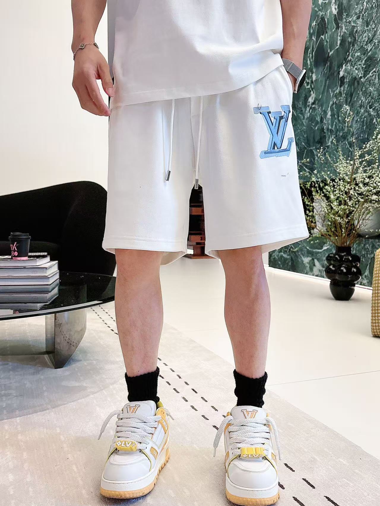 LV * 𝟐6𝐬s 春夏 短袖套装 （可分开） 微宽松版型 品牌经典LOGO 工艺精致 100%纯棉 休