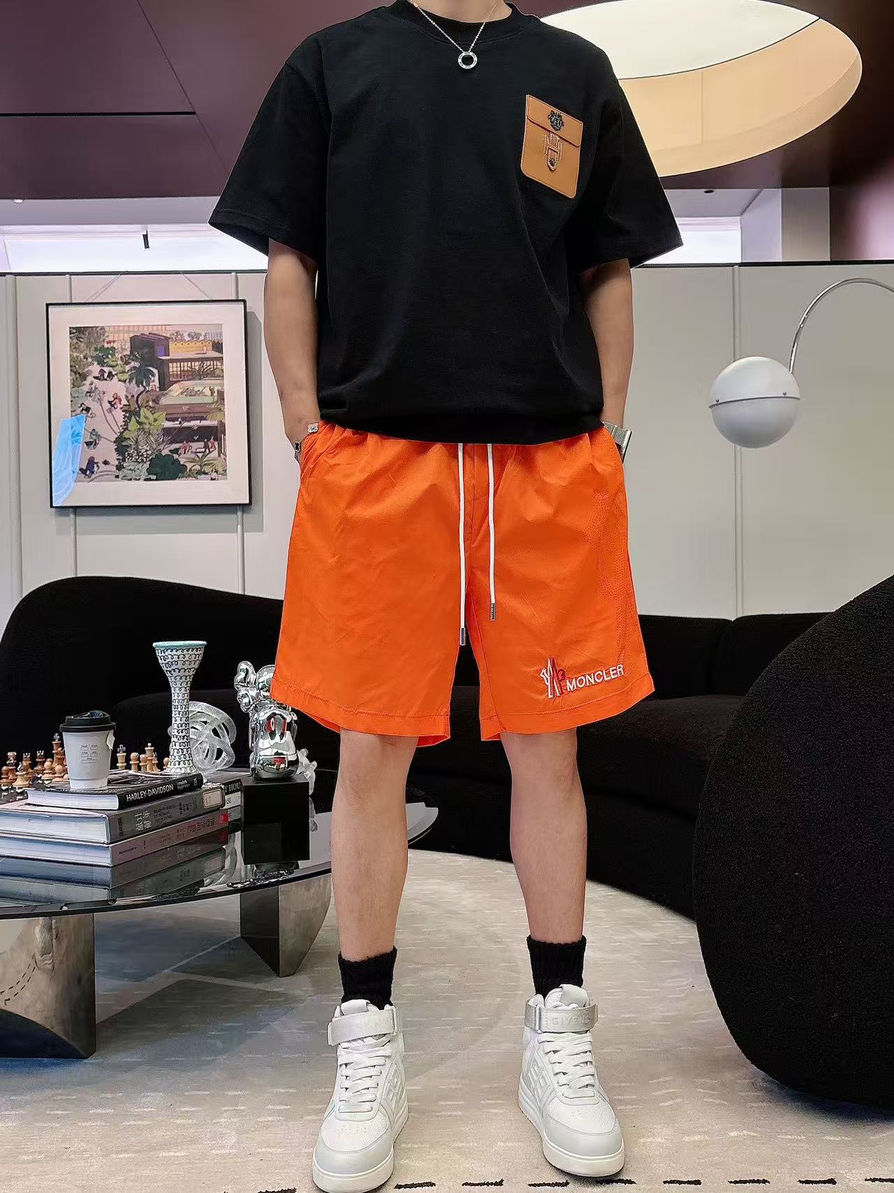 蒙口* 𝟐6𝐬s 春夏休闲速干短裤 定制面料 定制标 品牌经典LOGO 工艺精致 休闲百搭 【𝐒𝐢𝐳𝐞：