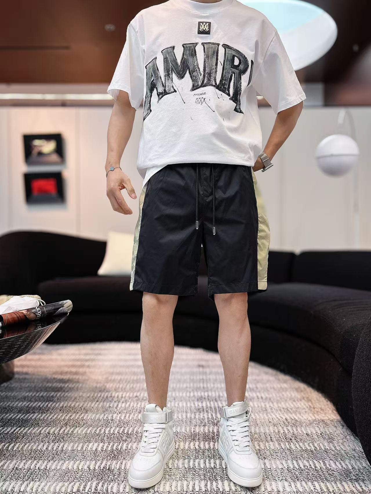 普拉达* 𝟐6𝐬s 春夏休闲速干短裤 定制面料 定制标 品牌经典LOGO 工艺精致 休闲百搭 【𝐒𝐢𝐳𝐞