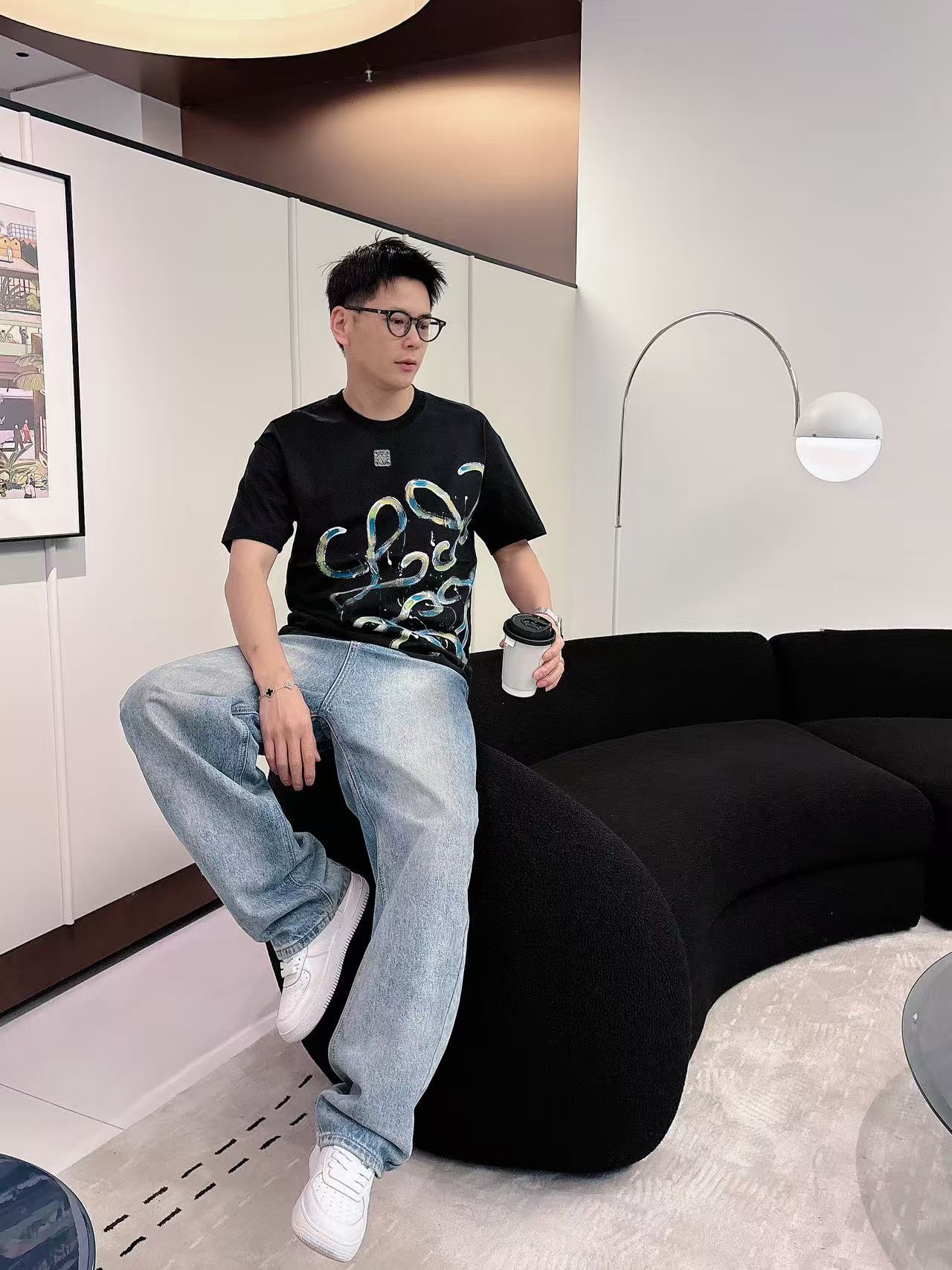 罗意威 * 𝟐6𝐬s 春夏休闲短袖定制面料 品牌经典LOGO 工艺精致 休闲百搭 【𝐒𝐢𝐳𝐞：码数】 S