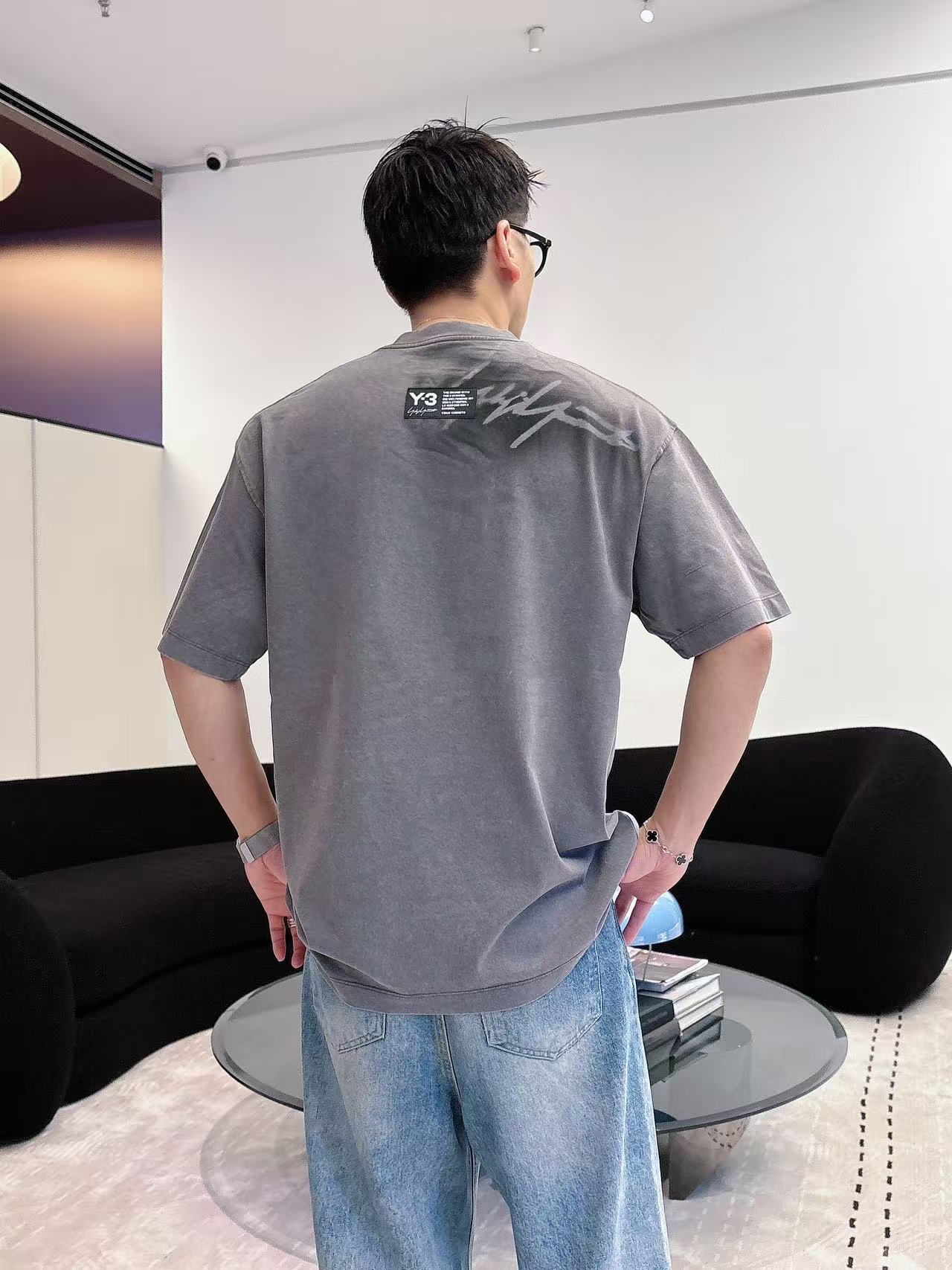 Y-3 * 𝟐6𝐬s 春夏休闲短袖定制面料 品牌经典LOGO 工艺精致 休闲百搭 【𝐒𝐢𝐳𝐞：码数】 S