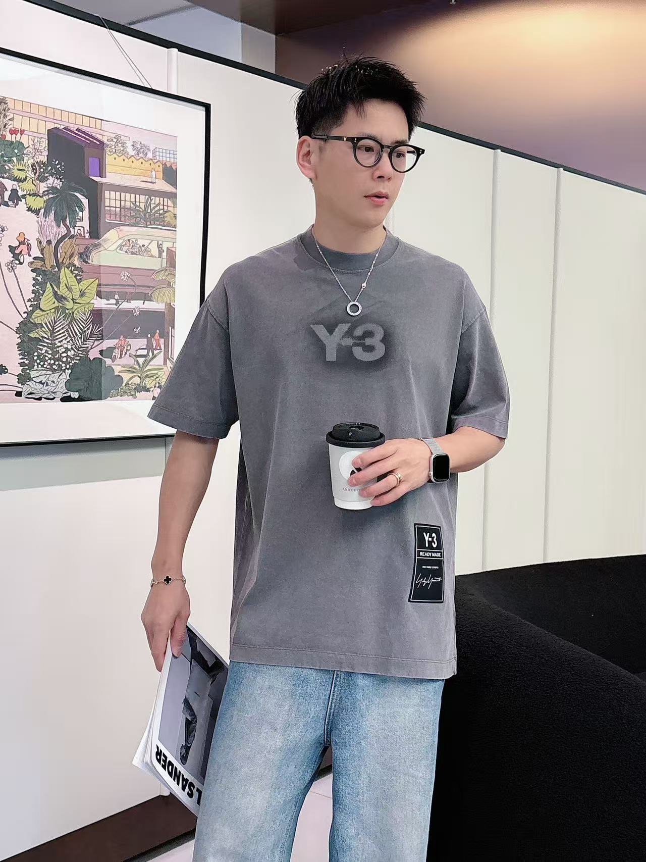 Y-3 * 𝟐6𝐬s 春夏休闲短袖定制面料 品牌经典LOGO 工艺精致 休闲百搭 【𝐒𝐢𝐳𝐞：码数】 S