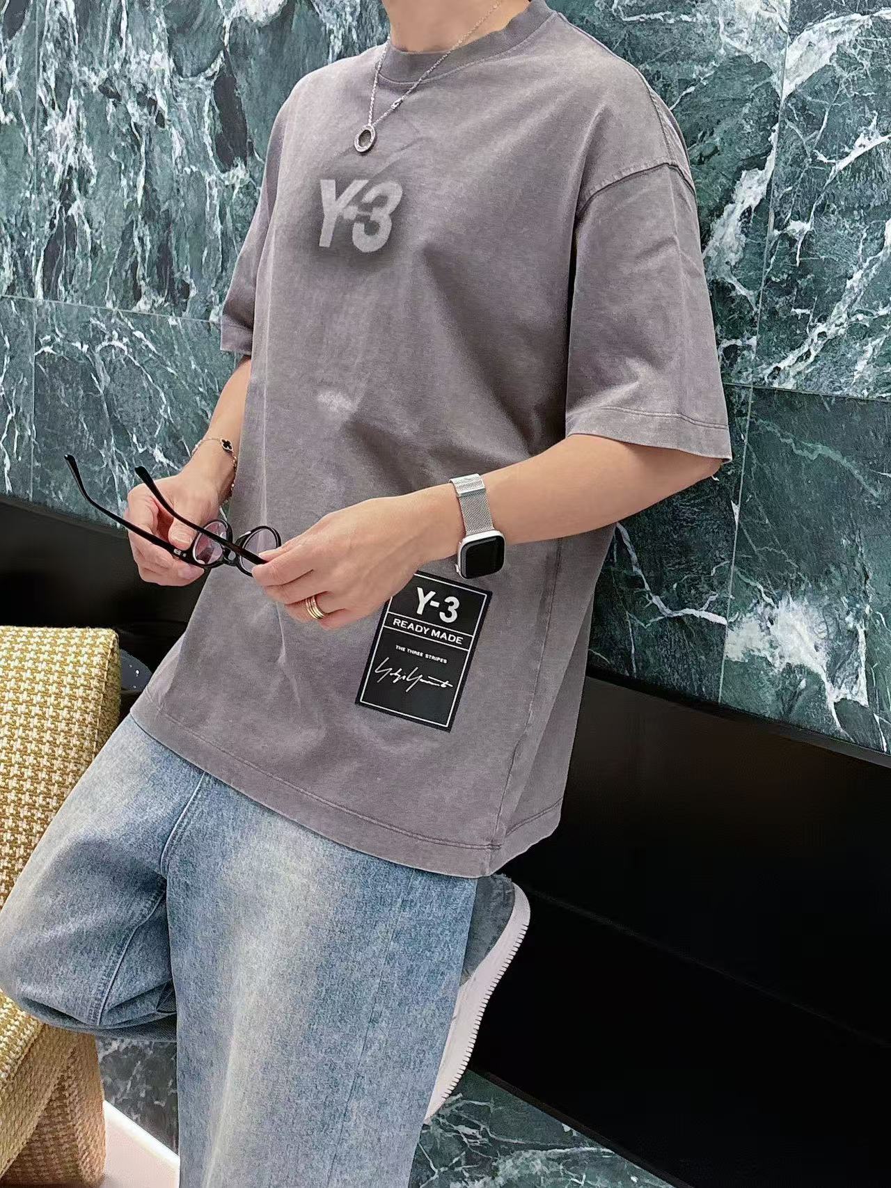Y-3 * 𝟐6𝐬s 春夏休闲短袖定制面料 品牌经典LOGO 工艺精致 休闲百搭 【𝐒𝐢𝐳𝐞：码数】 S