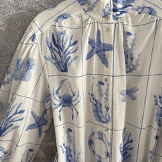 海洋瓷器连衣裙✨好喜欢这件裙子的图案超级夏天,做海的女儿!全身条纹拼接出对齐线,不是定位印花的,但它是条 海洋瓷器连衣裙✨好喜欢这件裙子的图案超级夏天,做海的女儿!全身条纹拼接出对齐线,不是定位印花的,但它是条