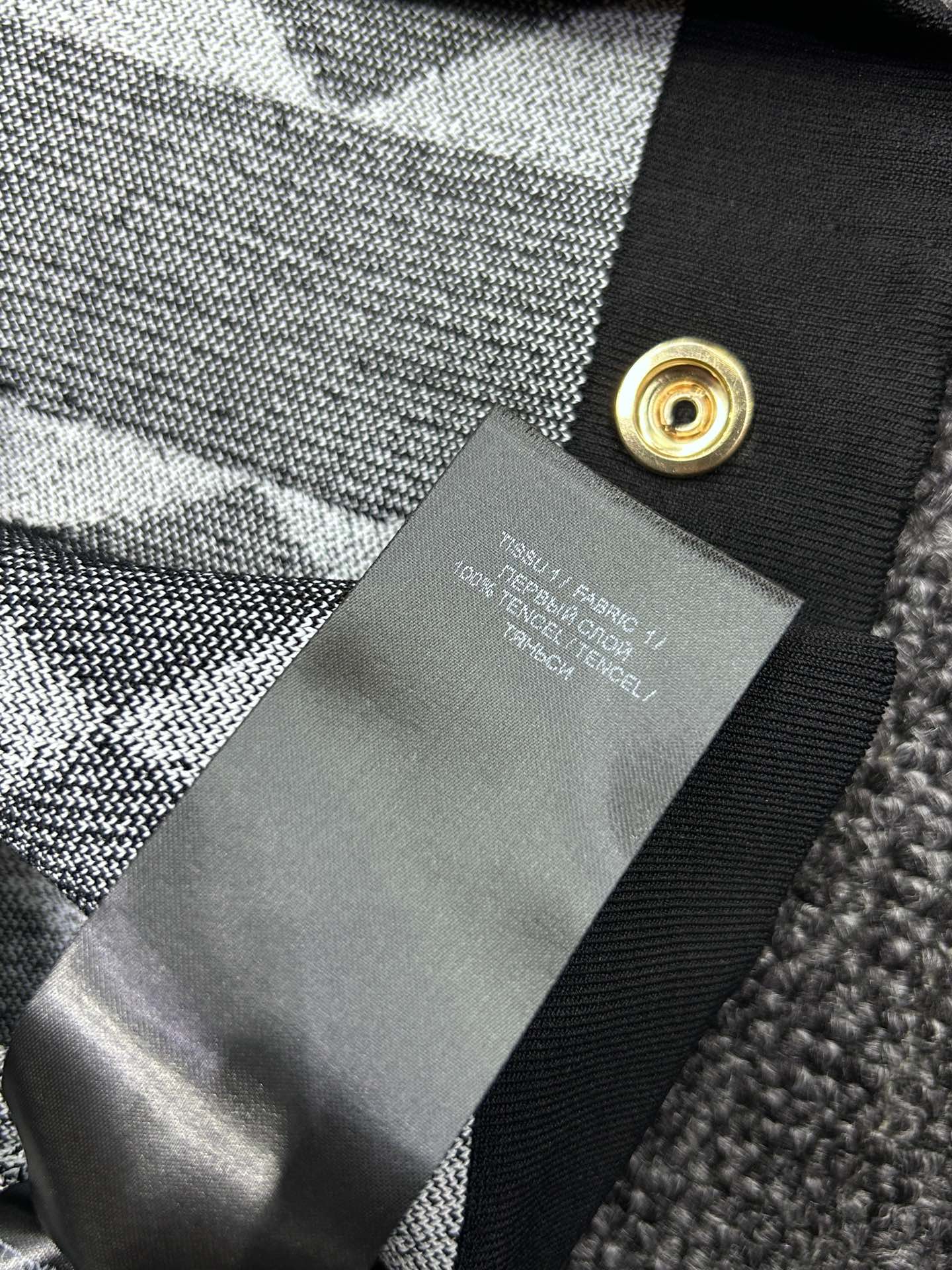 Stylish Black and White Dress with Unique Design for Women – P449 Summary - 图片 9