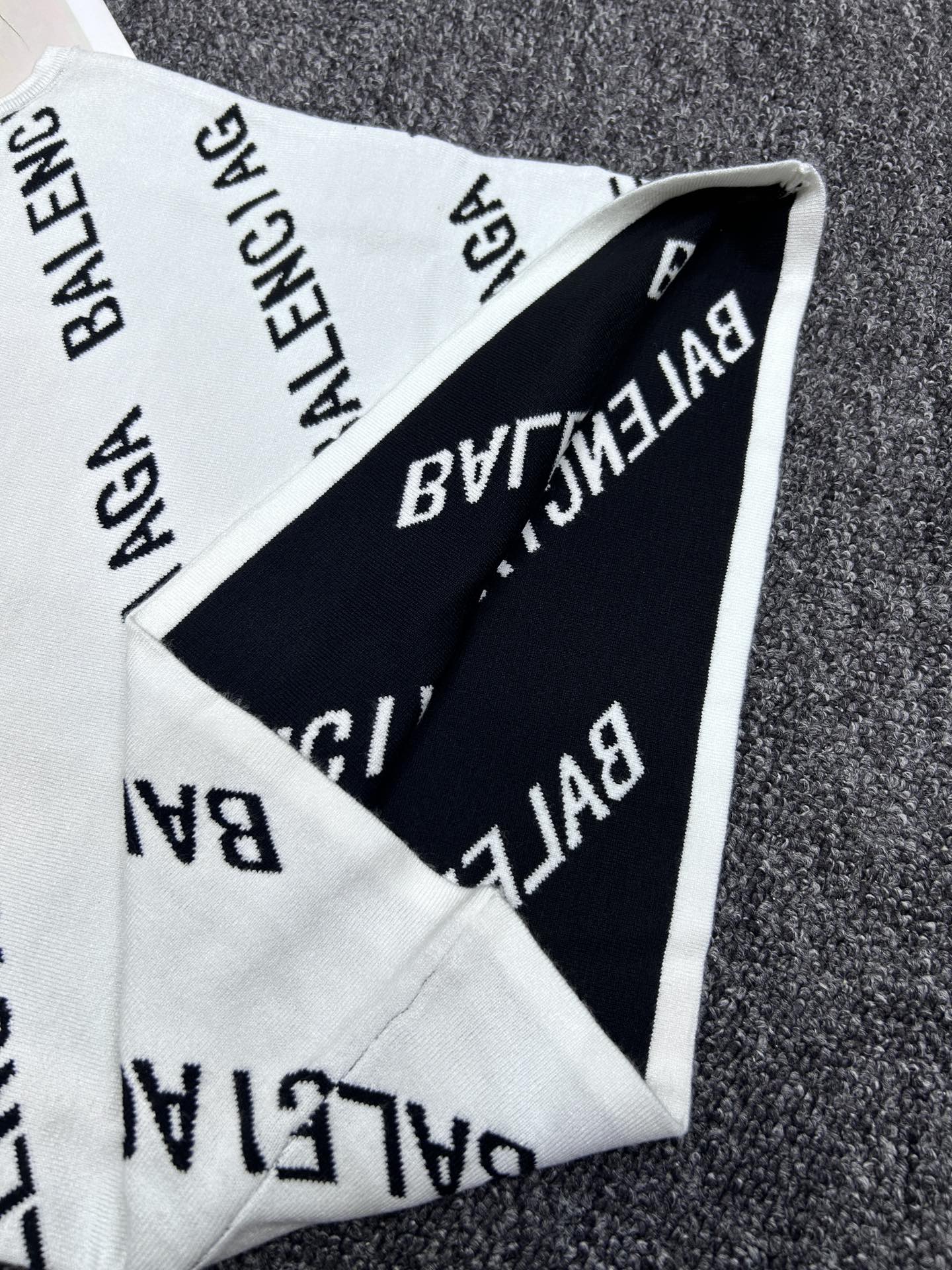 Fashionable Paris Family: Comfortable, Attractive New Package by Bad-Ass Girl p322 - 图片 7