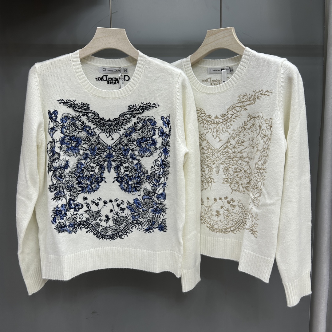 NO:734554,Dior Dior launches heavily embroidered butterfly flower round neck long-sleeved sweater with exquisite patterns and luxurious details. The simple round neck design is elegant and fashionable. Three sizes and two colors are available from stock,, dior, dior,19860909Dior迪奥推出重工刺绣蝴蝶花朵圆领长袖针织衫,图案精美,细节彰显奢华,简约圆领设计,优雅时尚.三码二色现货供应,,dior,dior,,Women's clothing