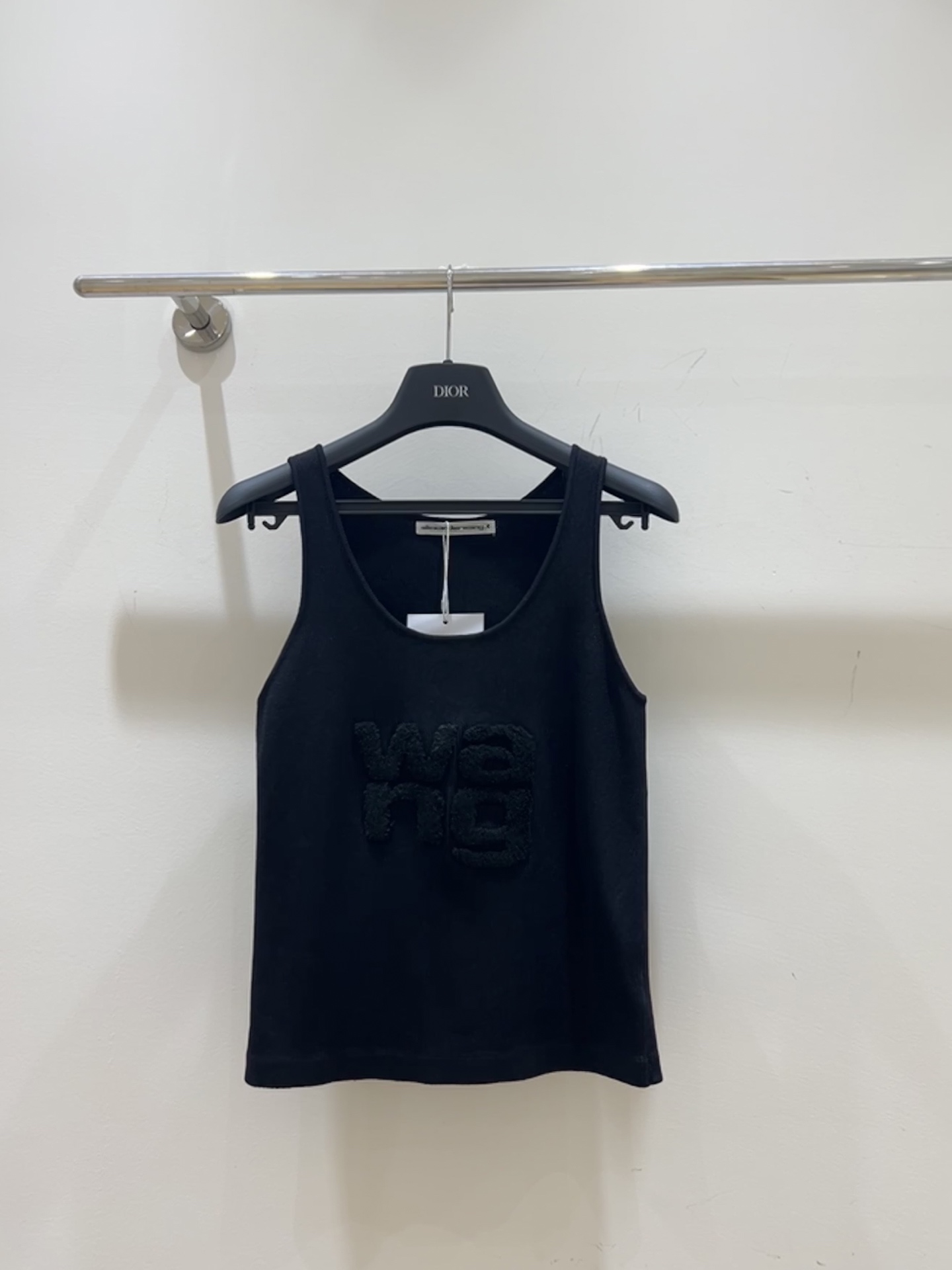 Fashionable Alexander Wang Towel-Embroidered Female Suit: Original, Hardcore, and Summer-Ready - 图片 5