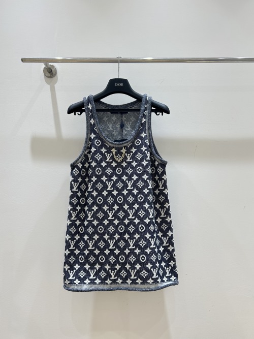 Louis Vuitton Classic Monogram Vest with Chain Detail - Retro & Chic 1 Louis Vuitton Classic Monogram Vest with Chain Detail - Retro & Chic