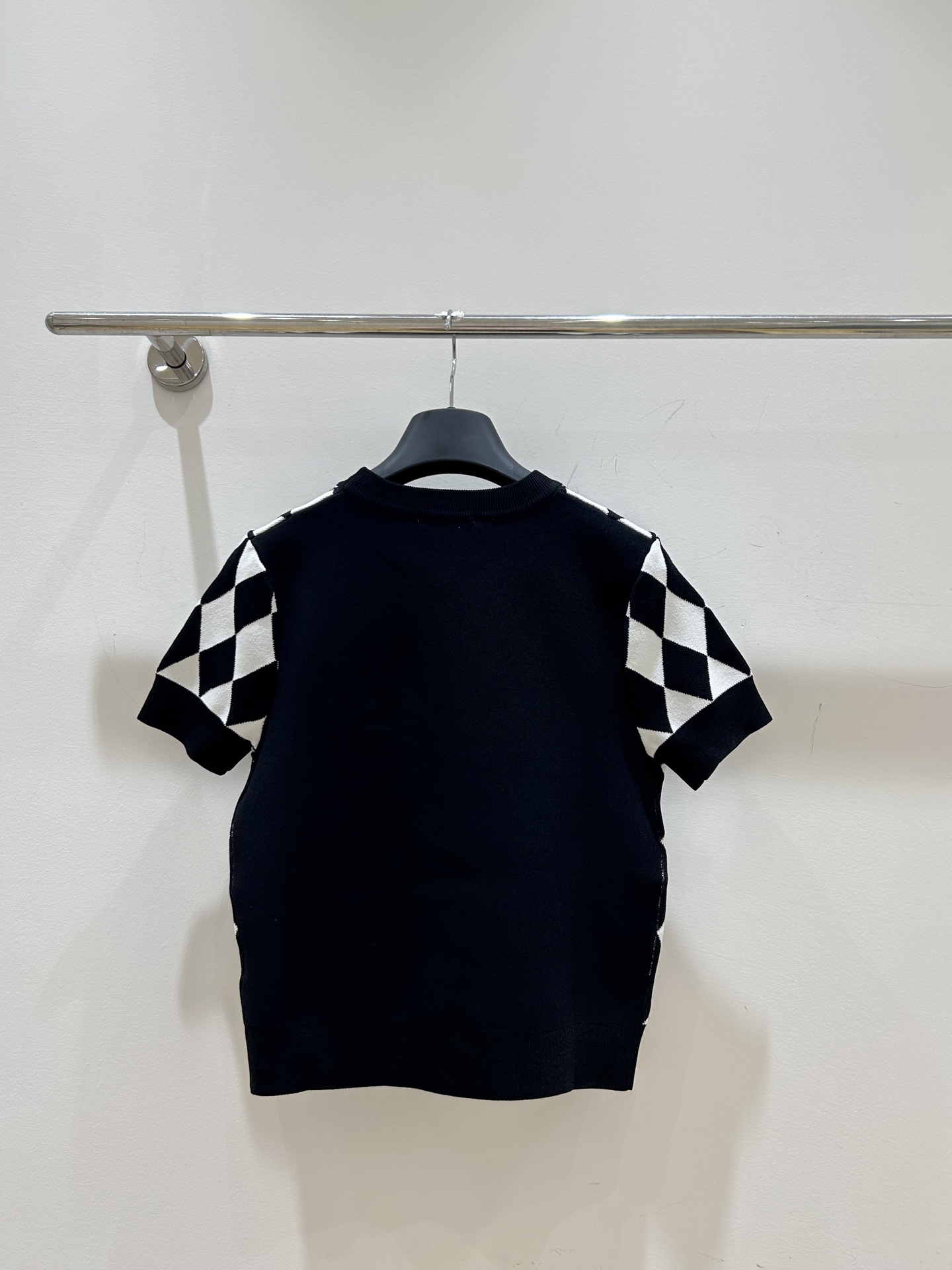 Elegant Balmanwinger Suit: Sophisticated, Comfortable, Dynamic. Limited Stock Available. - 图片 2