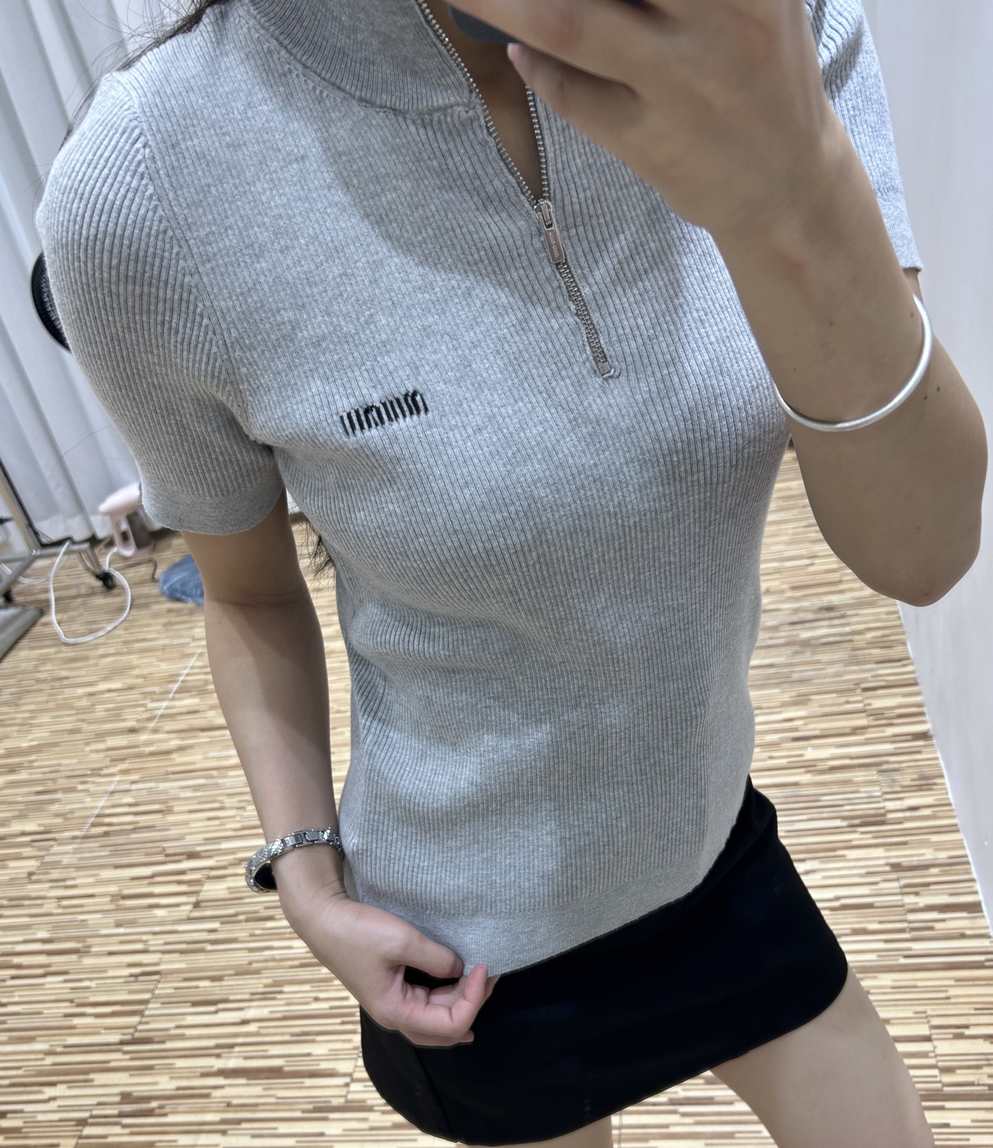 Miu Miu-Style Ribbed Knit Half-Zip Short Sleeve Top Slim Fit Casual Shirt 1 i1756093357803 9035 0 0