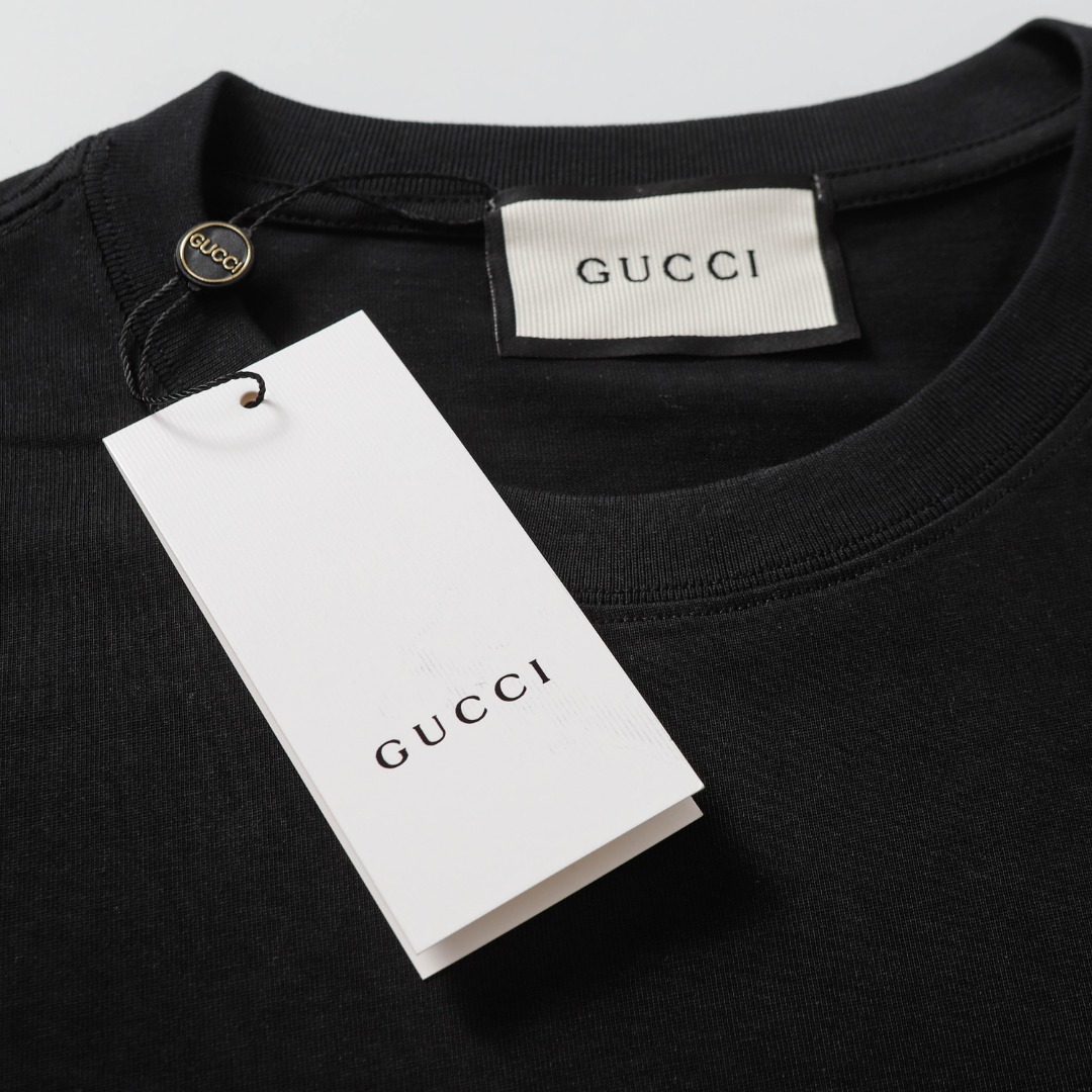 Gucci Double G Embroidered Logo T-shirt – New Spring/Summer Collection - 图片 5
