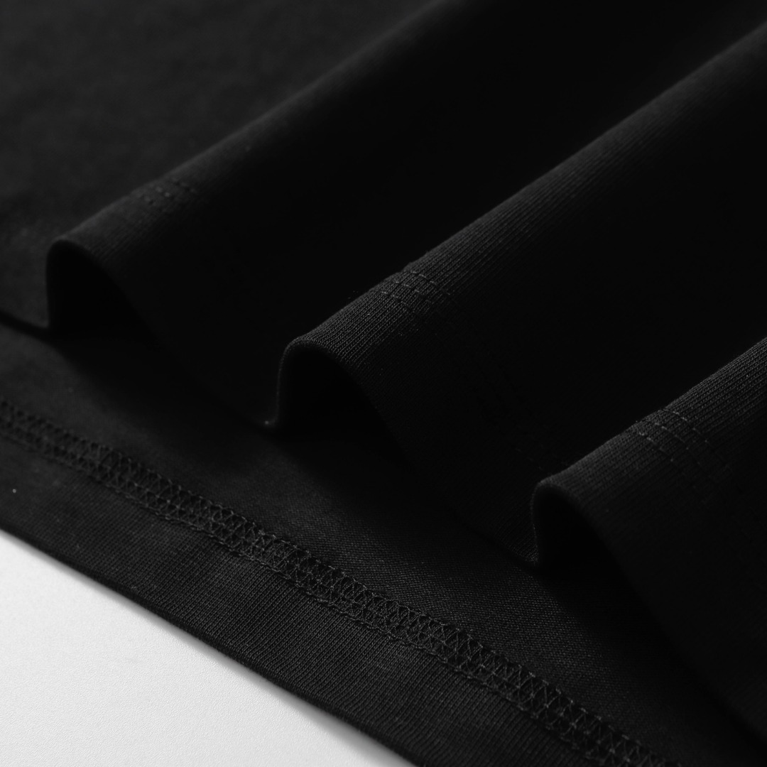 Gucci Double G-Letter Embroidered Logo Short Sleeve T-Shirt – 196 Collection - 图片 7