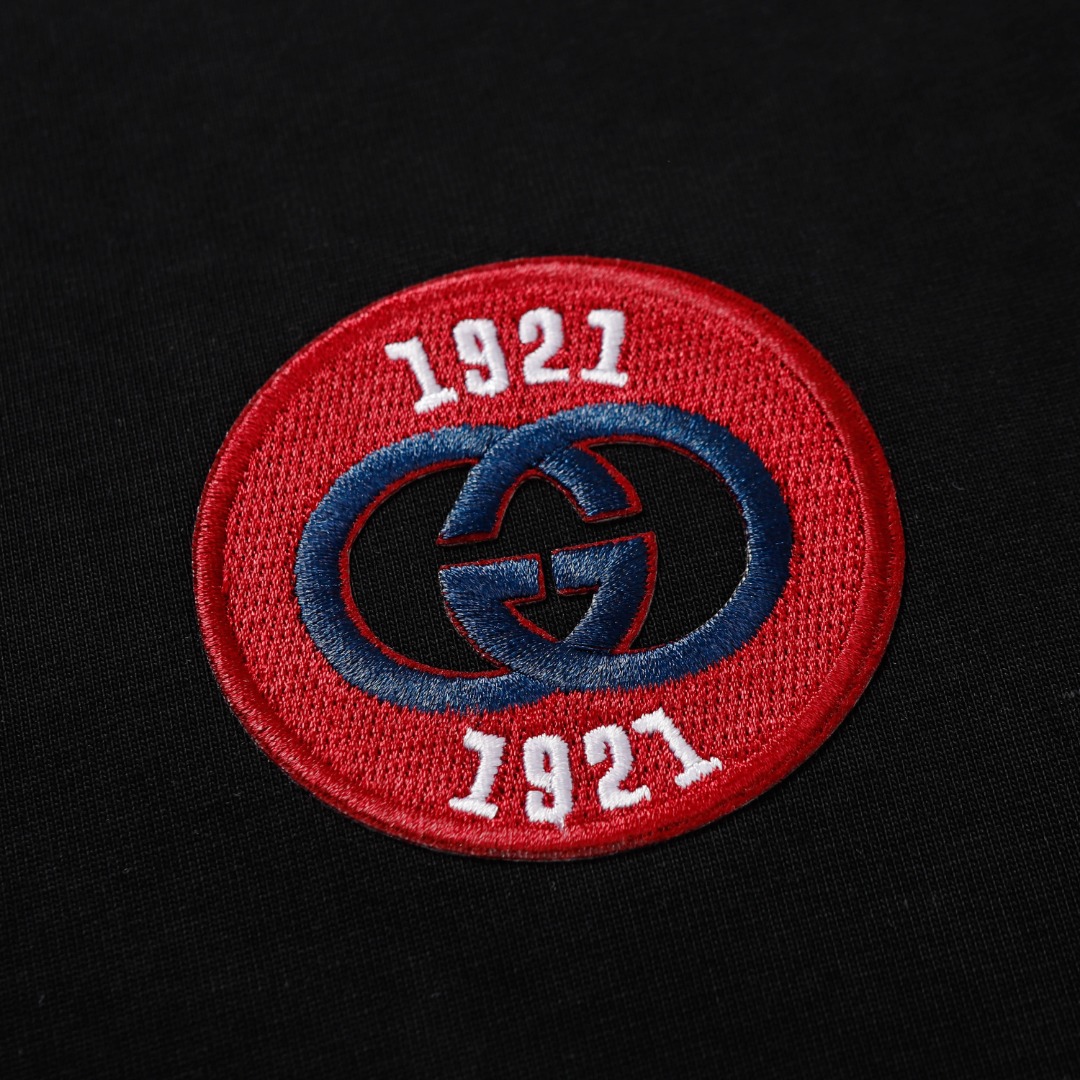 Gucci Double G-Letter Embroidered Logo Short Sleeve T-Shirt – 196 Collection - 图片 9