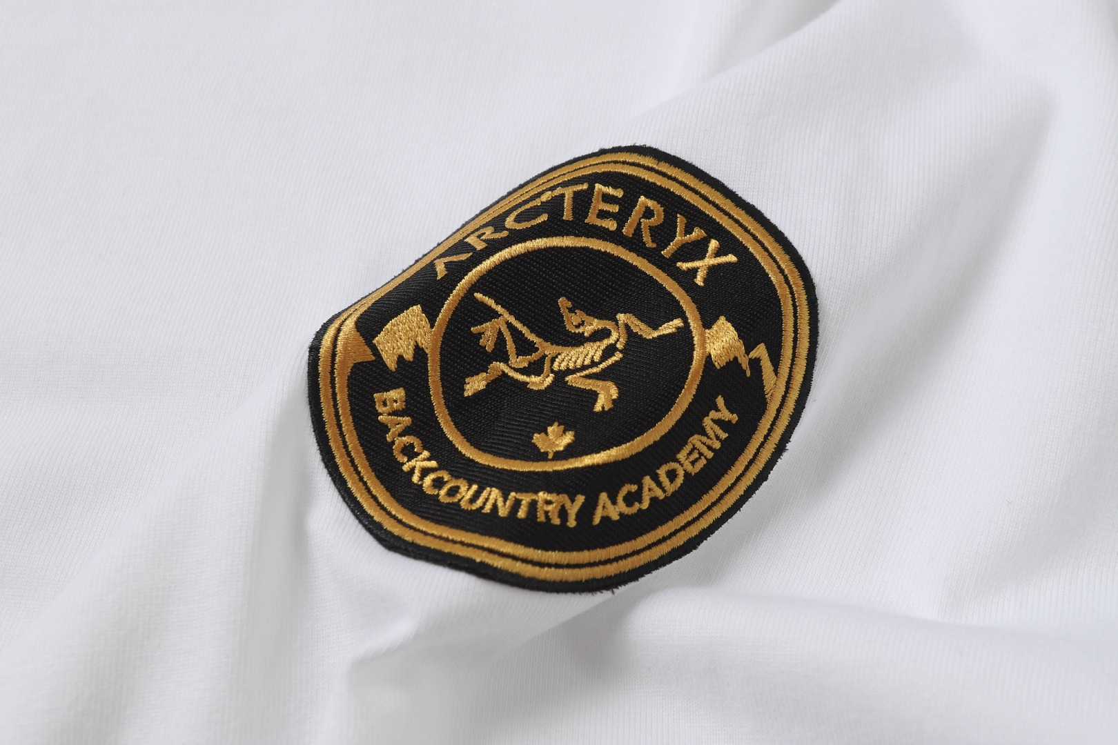 ARC'TERYX  短袖T恤服装,男,女 4