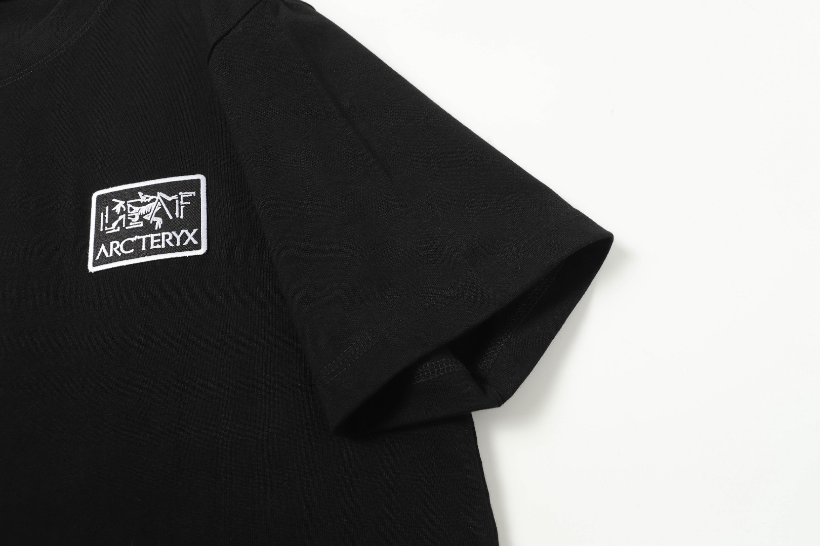 ARC'TERYX  短袖T恤服装,男,女 6