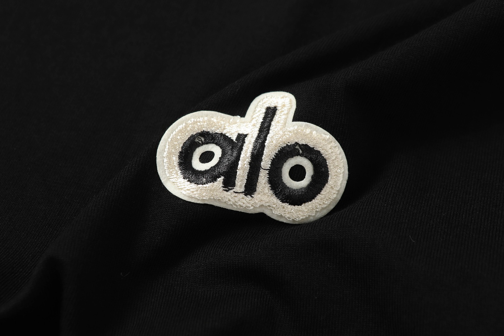 Alo  短袖T恤服装,男,女 4