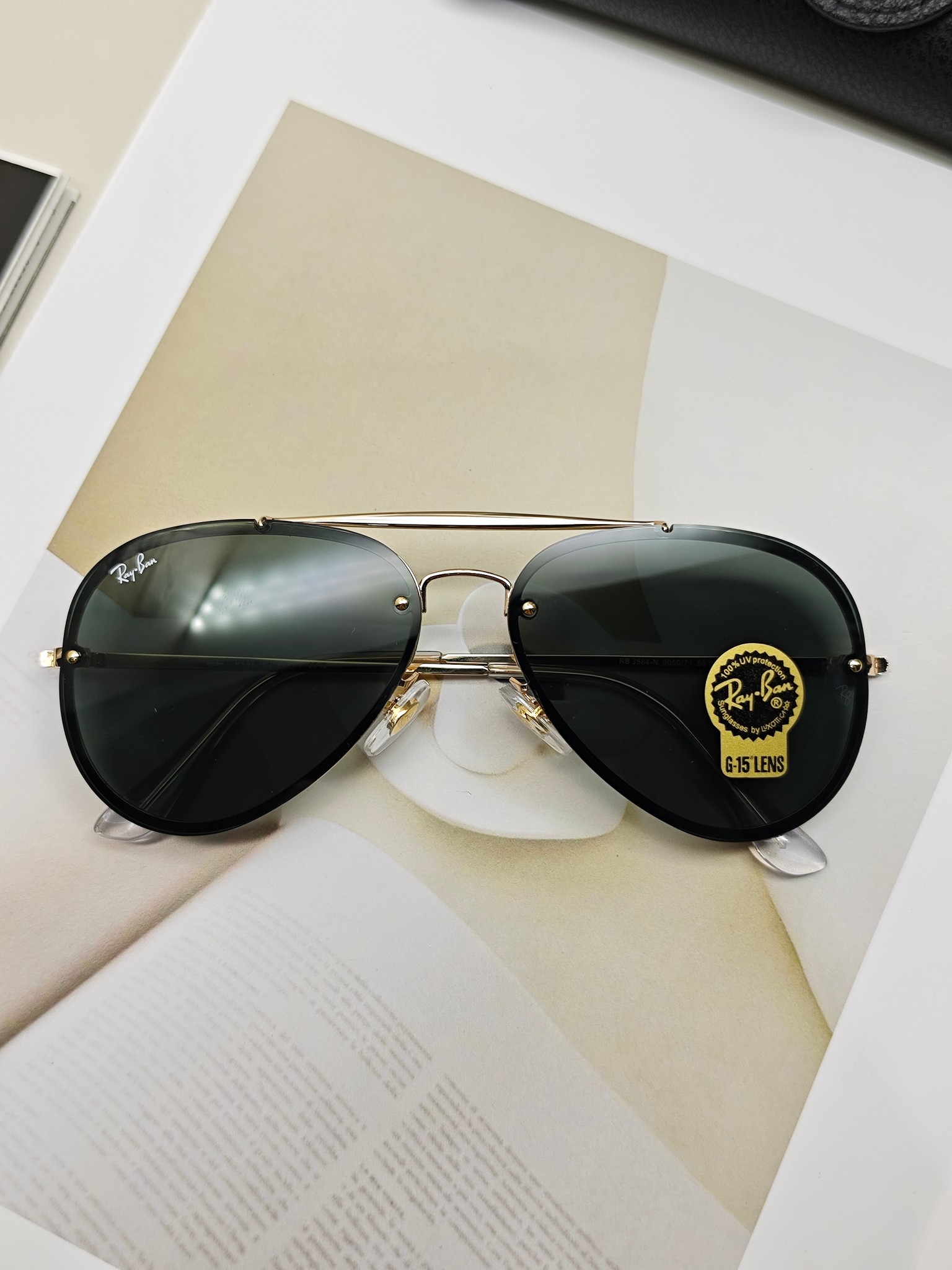 RAYBAN雷朋RB3584高品质经典款潮框男女通用超帅气！