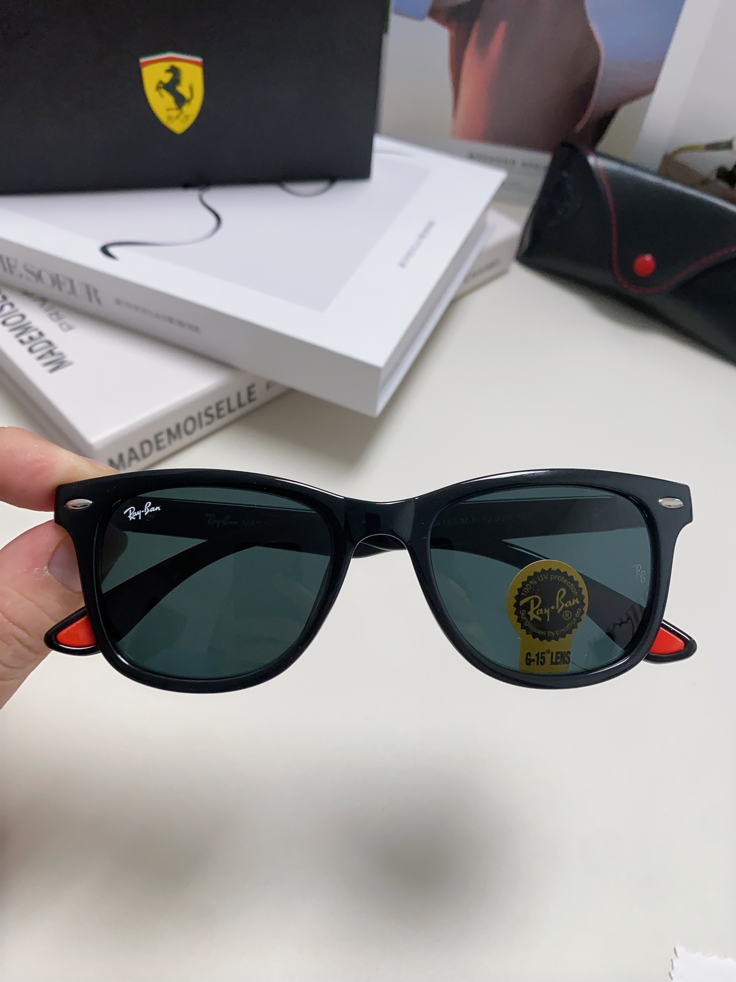 RayBan雷朋法拉利联名经典款太阳镜墨镜BR4195钢化玻璃树脂偏光级感防紫外线眼镜