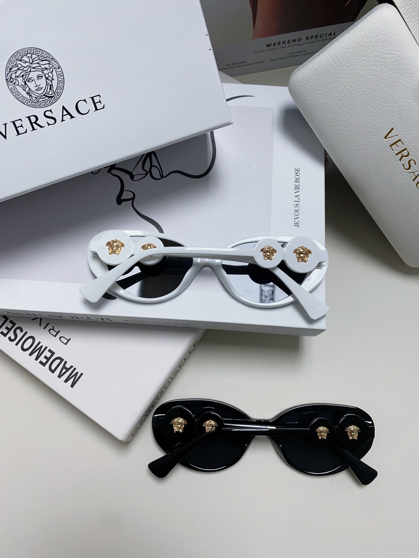 Versace范思哲网红风椭圆小框猫眼太阳眼镜VE4433个性男女通用款墨镜夏季金旅行