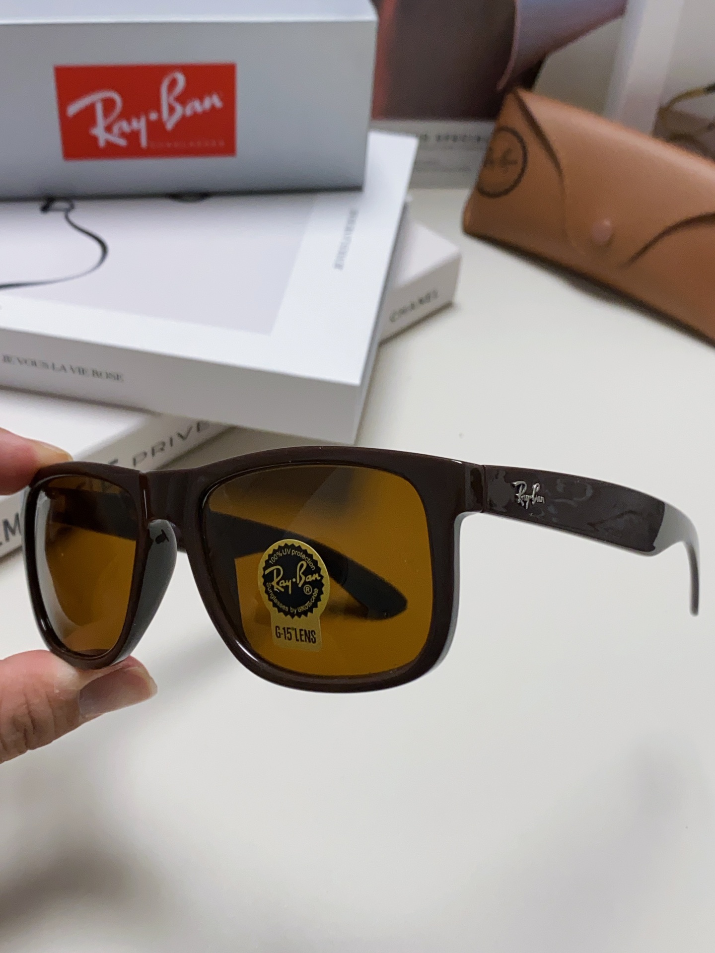 RAYBAN 雷朋 经典太阳镜  夏日限定色彩 男女通用款 Model ：RB4165 Size：55-
