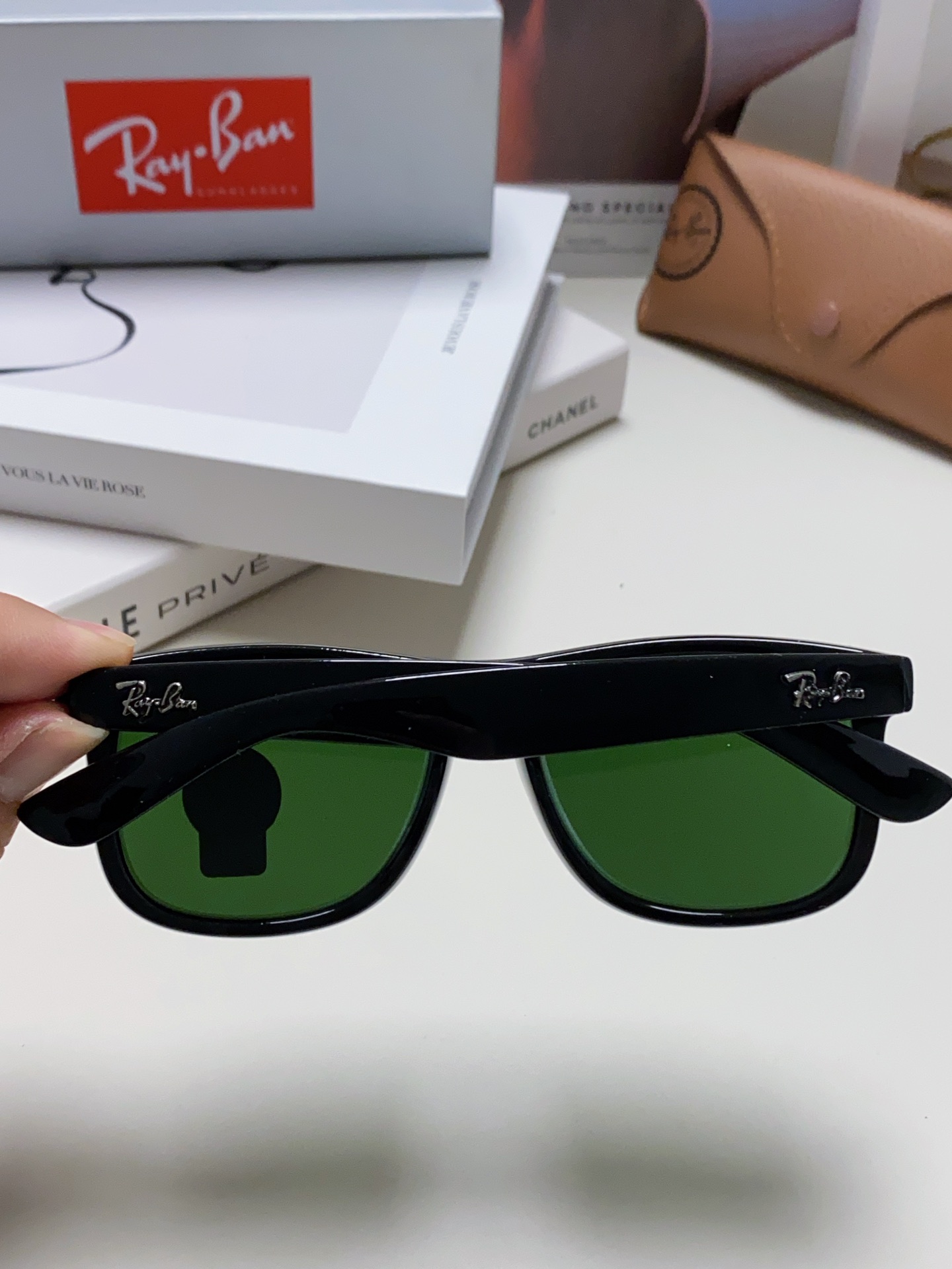 RAYBAN 雷朋 经典太阳镜  夏日限定色彩 男女通用款 Model ：RB4165 Size：55-