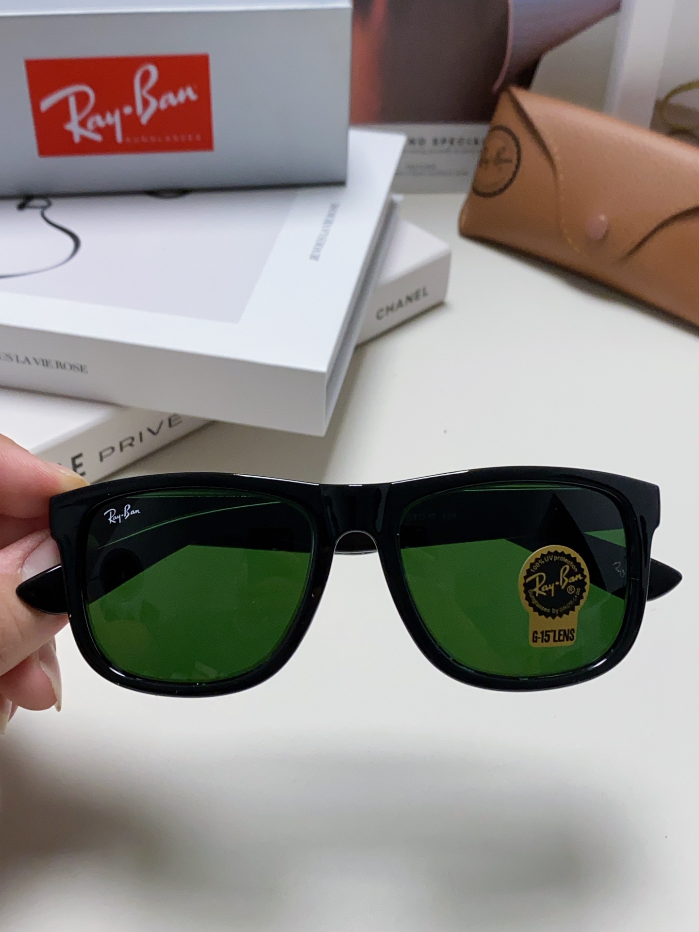 RAYBAN 雷朋 经典太阳镜  夏日限定色彩 男女通用款 Model ：RB4165 Size：55-