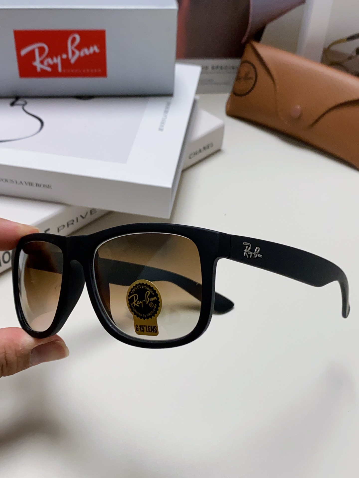 RAYBAN 雷朋 经典太阳镜  夏日限定色彩 男女通用款 Model ：RB4165 Size：55-