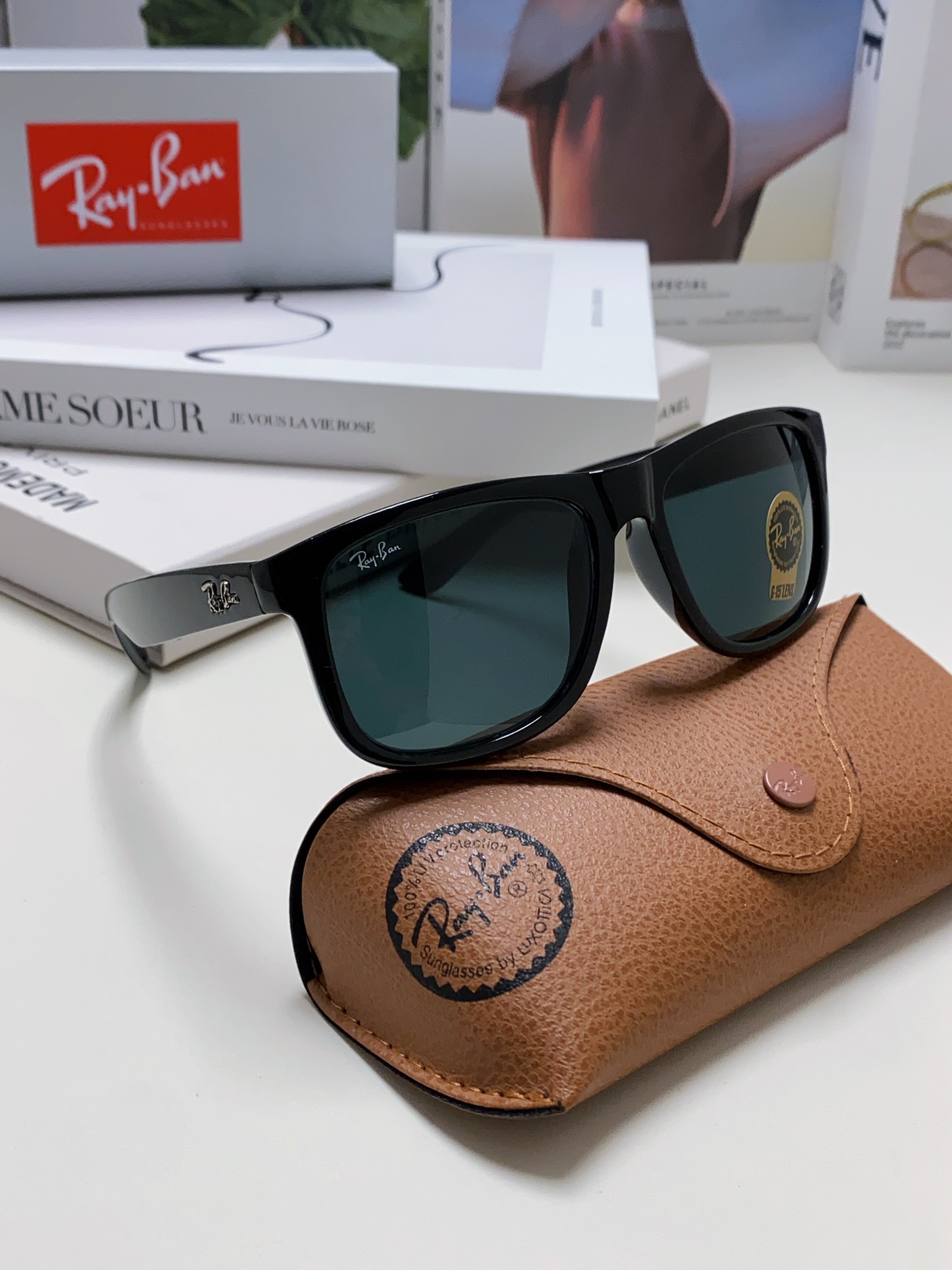 RAYBAN 雷朋 经典太阳镜  夏日限定色彩 男女通用款 Model ：RB4165 Size：55-