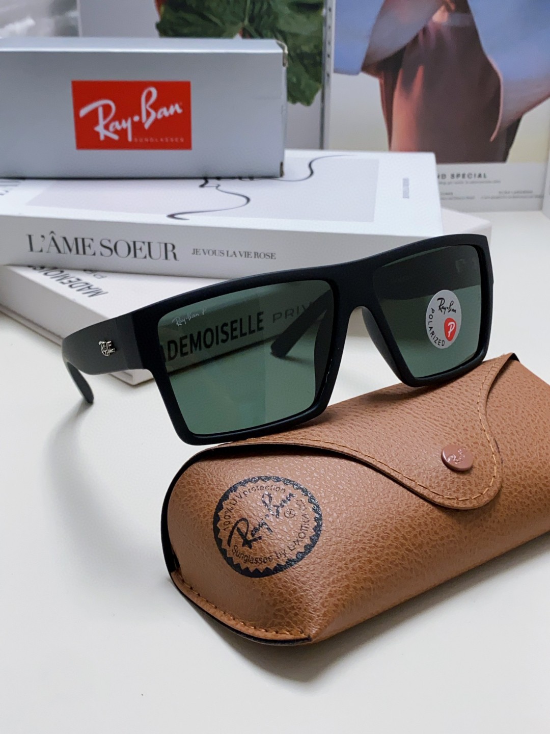 RayBan雷朋新款经典方形运动休闲太阳镜男士真膜偏光防紫外线旅游街拍墨镜RB1532