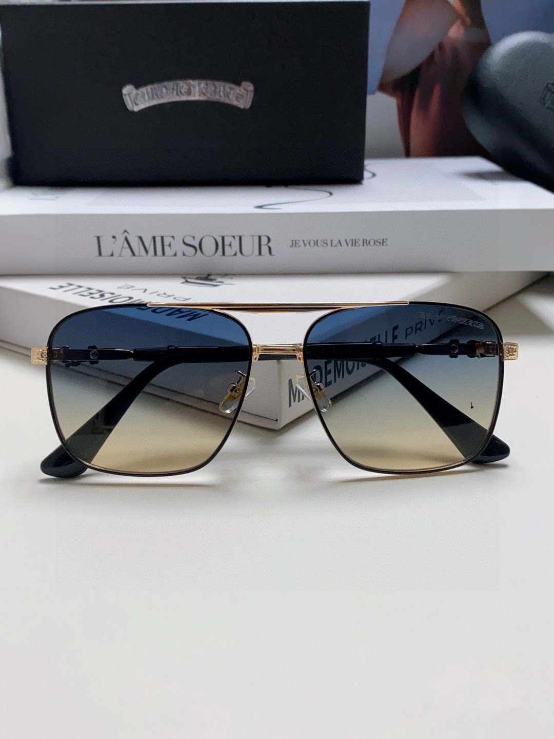  Chrome Hearts 克罗心2024新款港味复古跨境摩登时尚多边形太阳眼镜男潮个性女防紫外线双梁