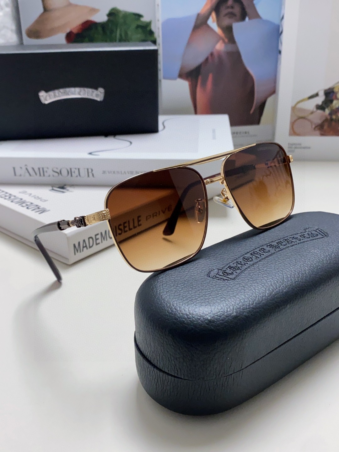  Chrome Hearts 克罗心2024新款港味复古跨境摩登时尚多边形太阳眼镜男潮个性女防紫外线双梁